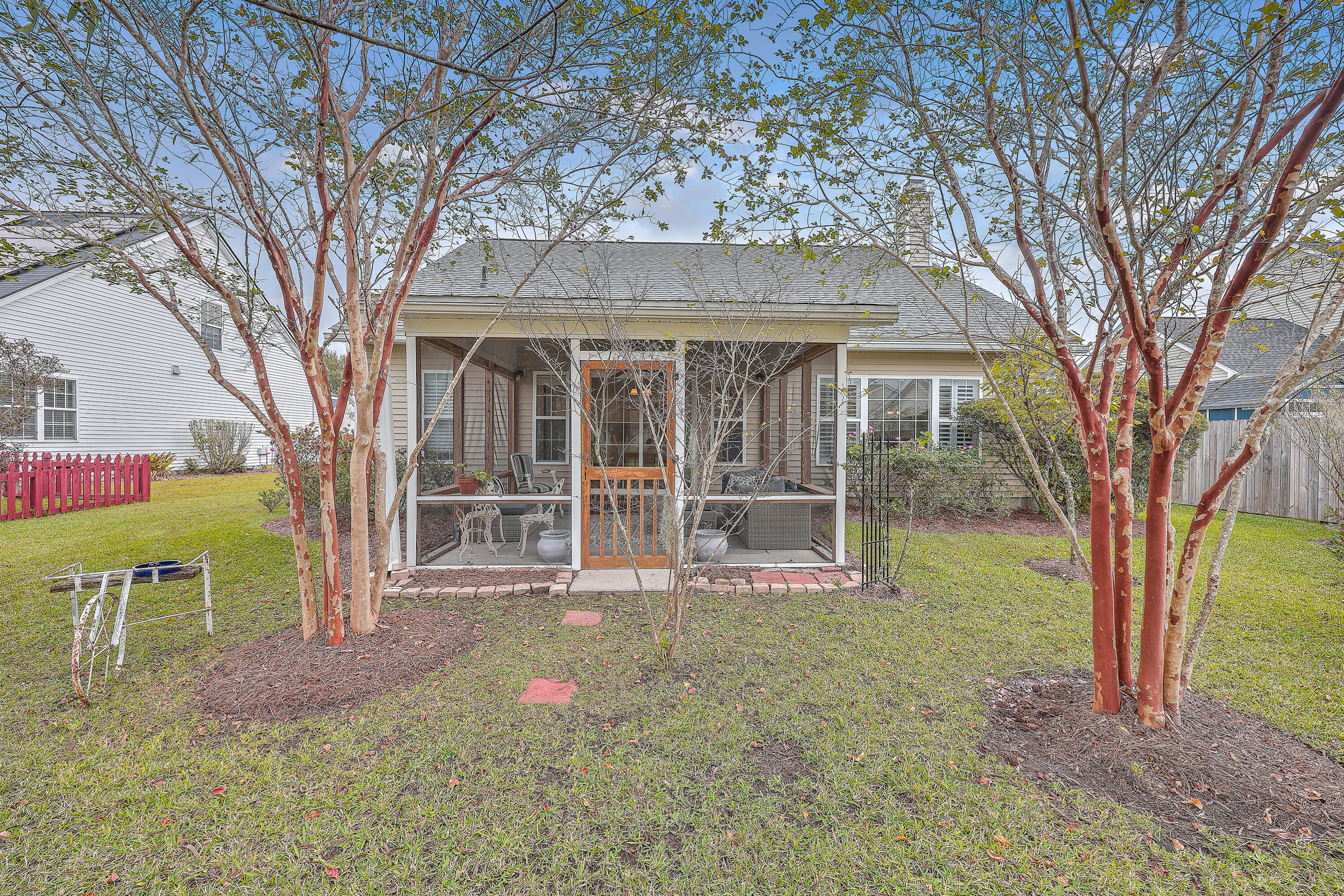 537 Tribeca Drive
