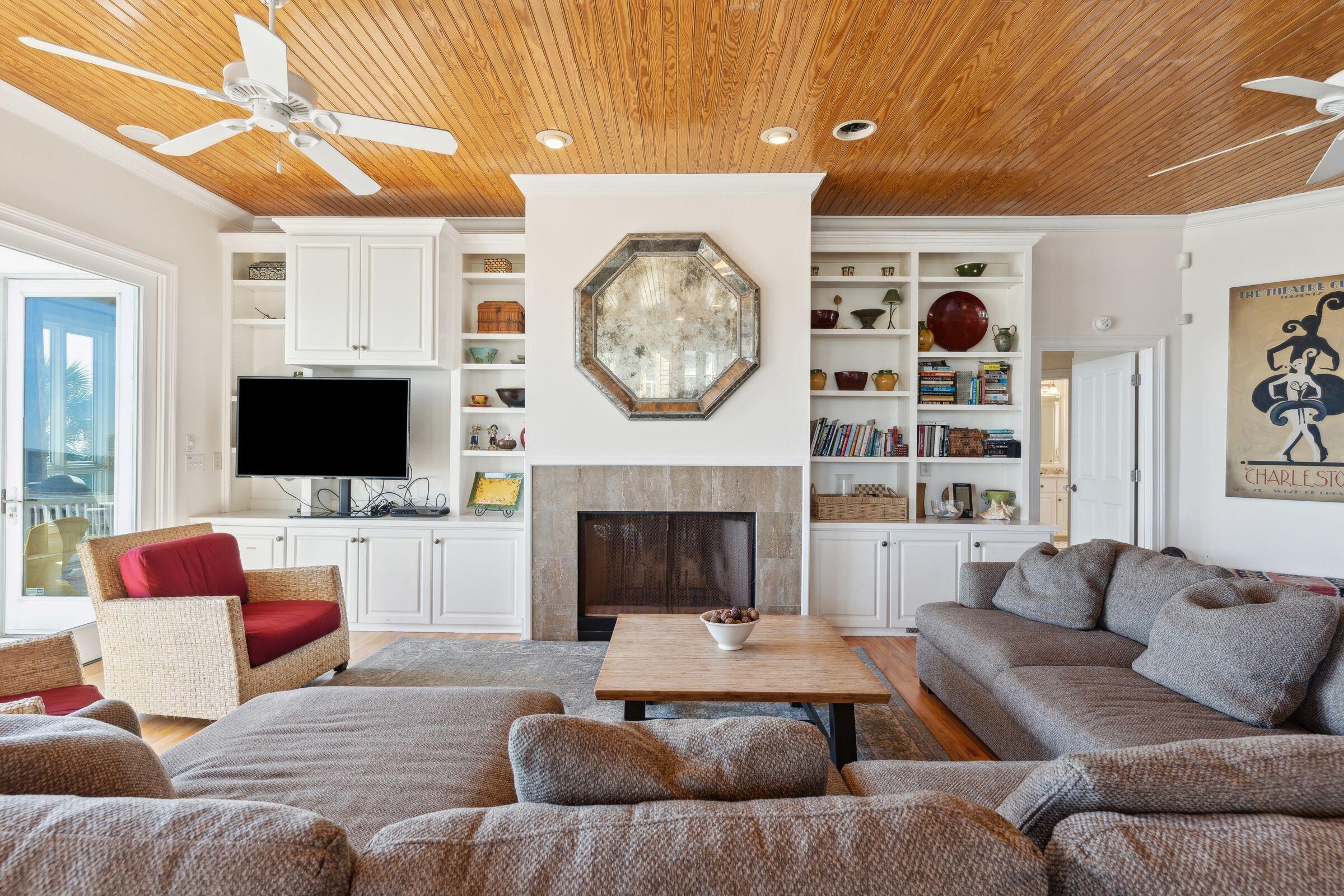 518 Ocean Boulevard
