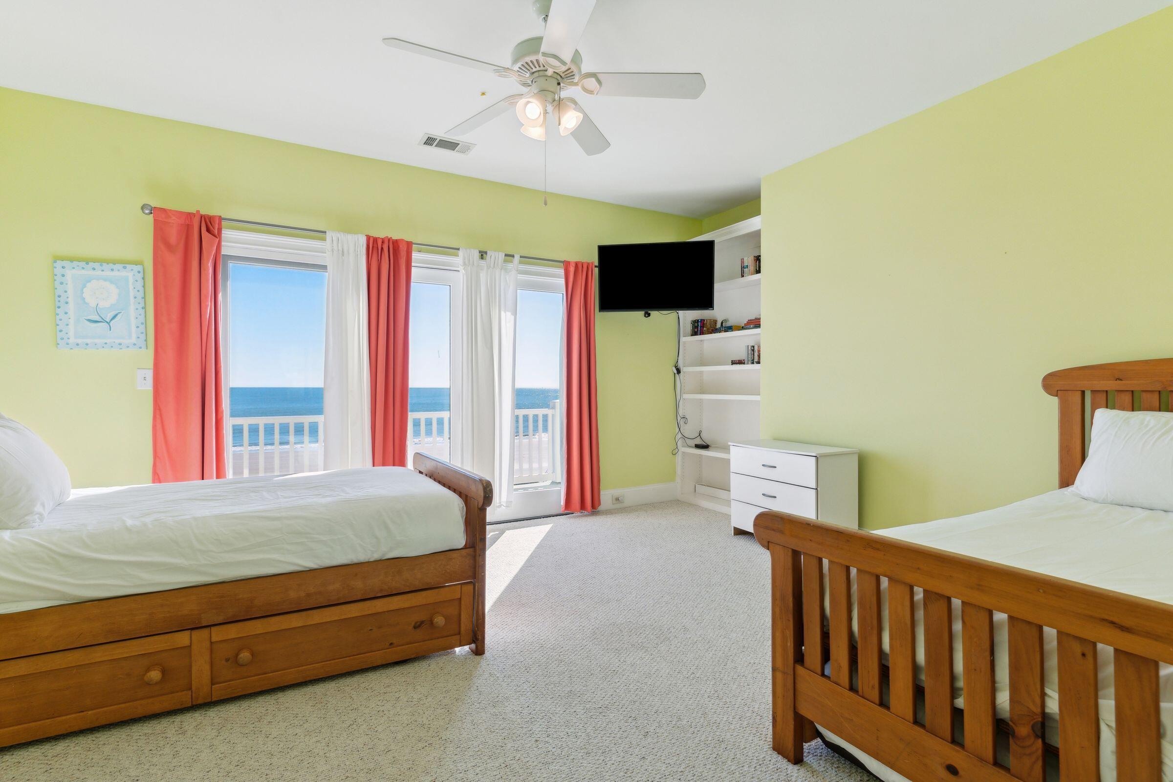 518 Ocean Boulevard