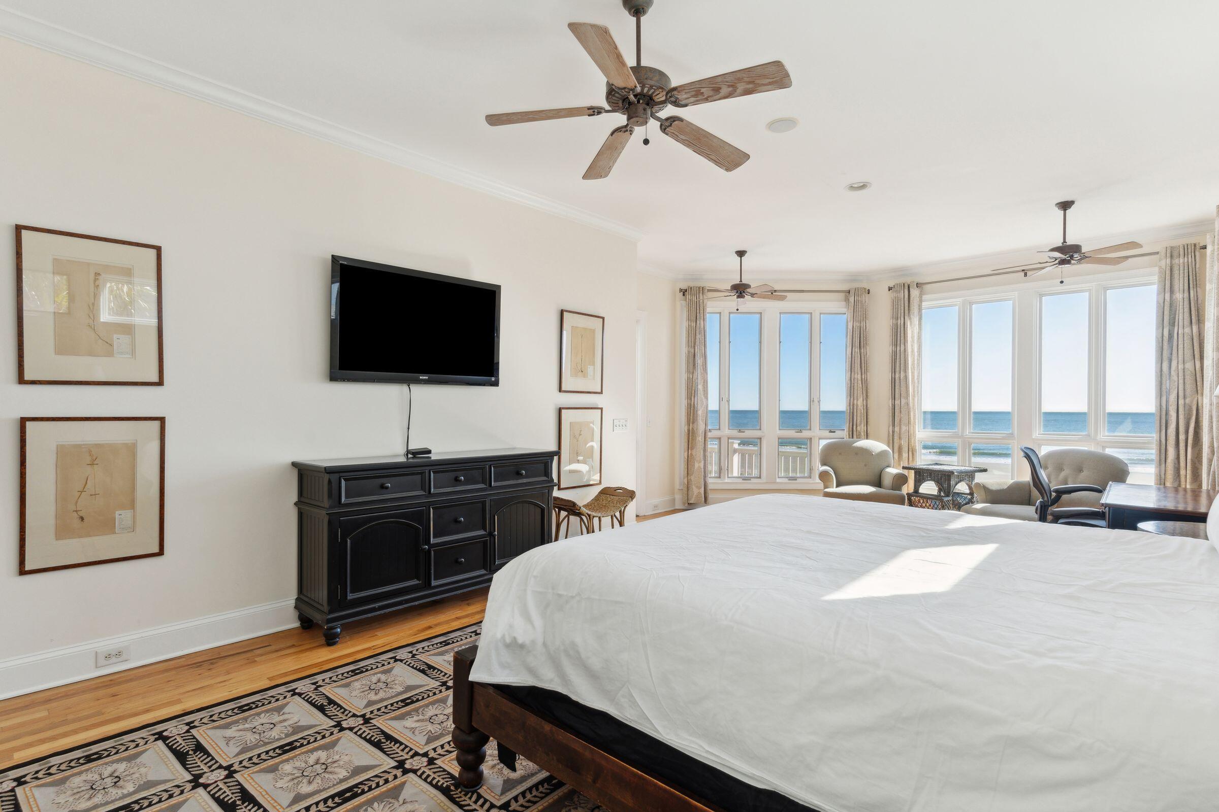 518 Ocean Boulevard