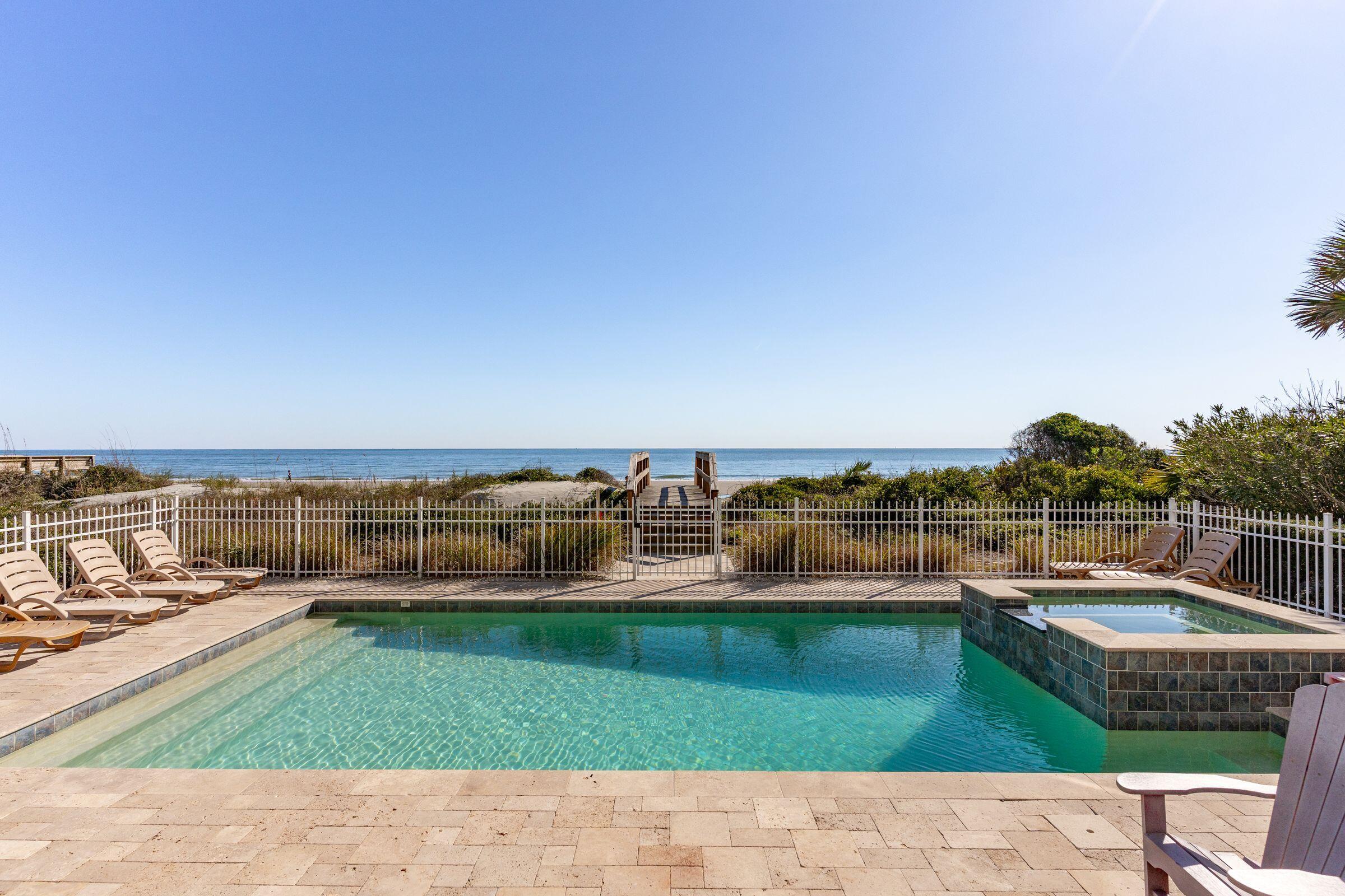 518 Ocean Boulevard