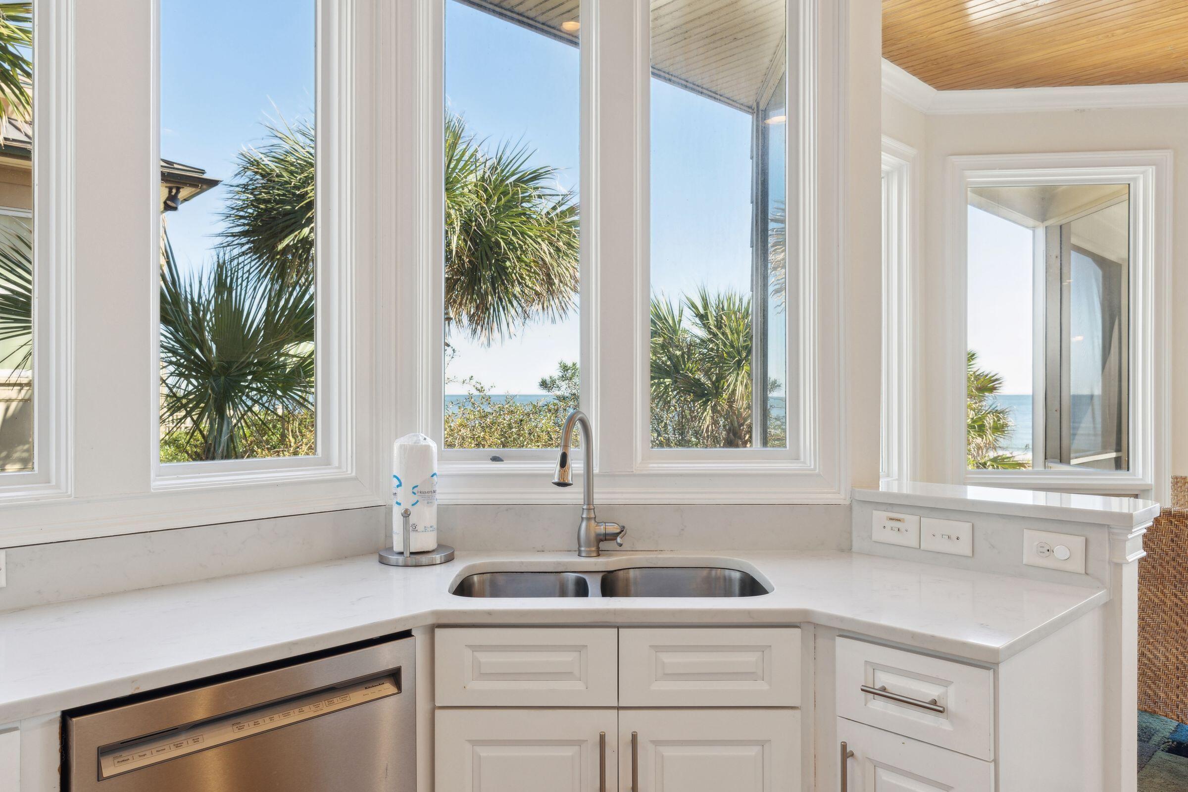 518 Ocean Boulevard