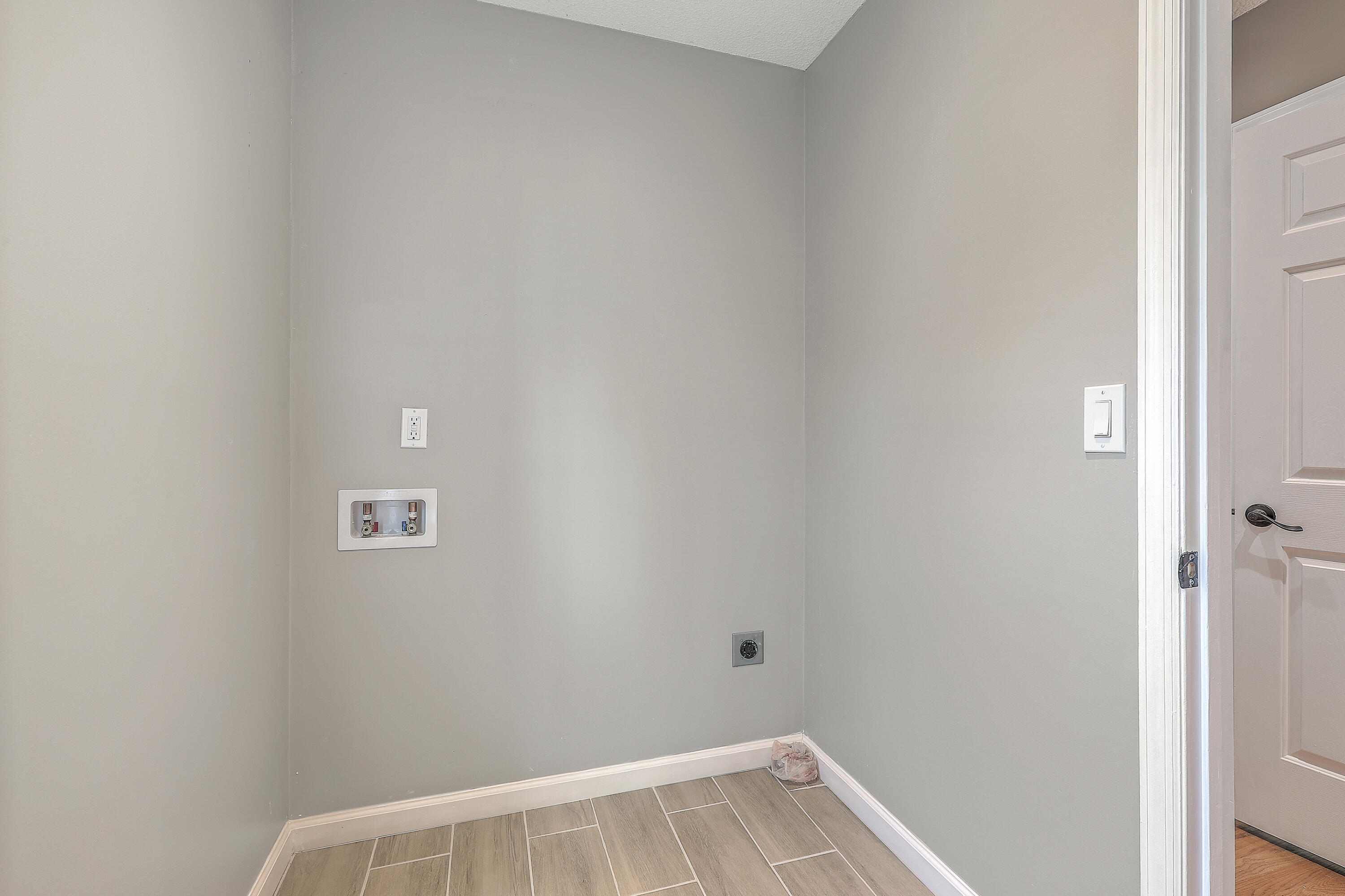 2335 Marsh Lake Court