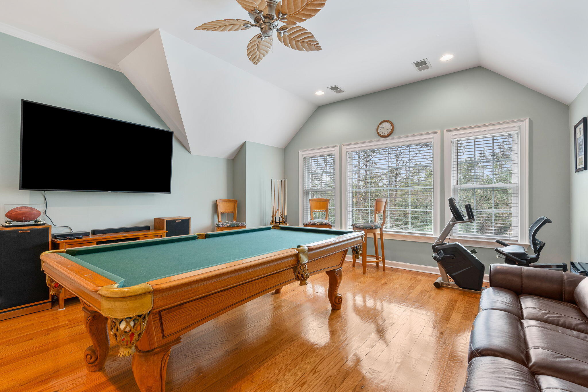 3004 Riverwood Drive