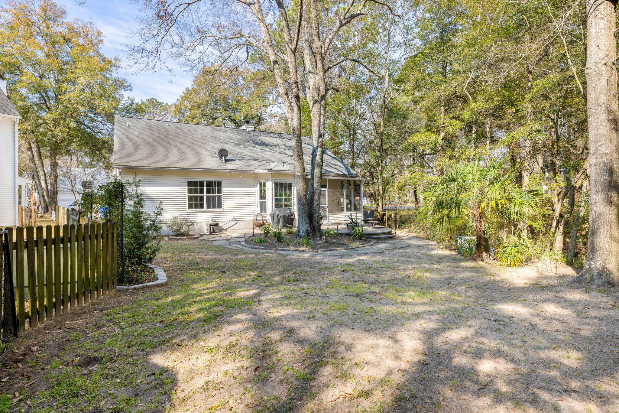 1595 Harborsun Drive