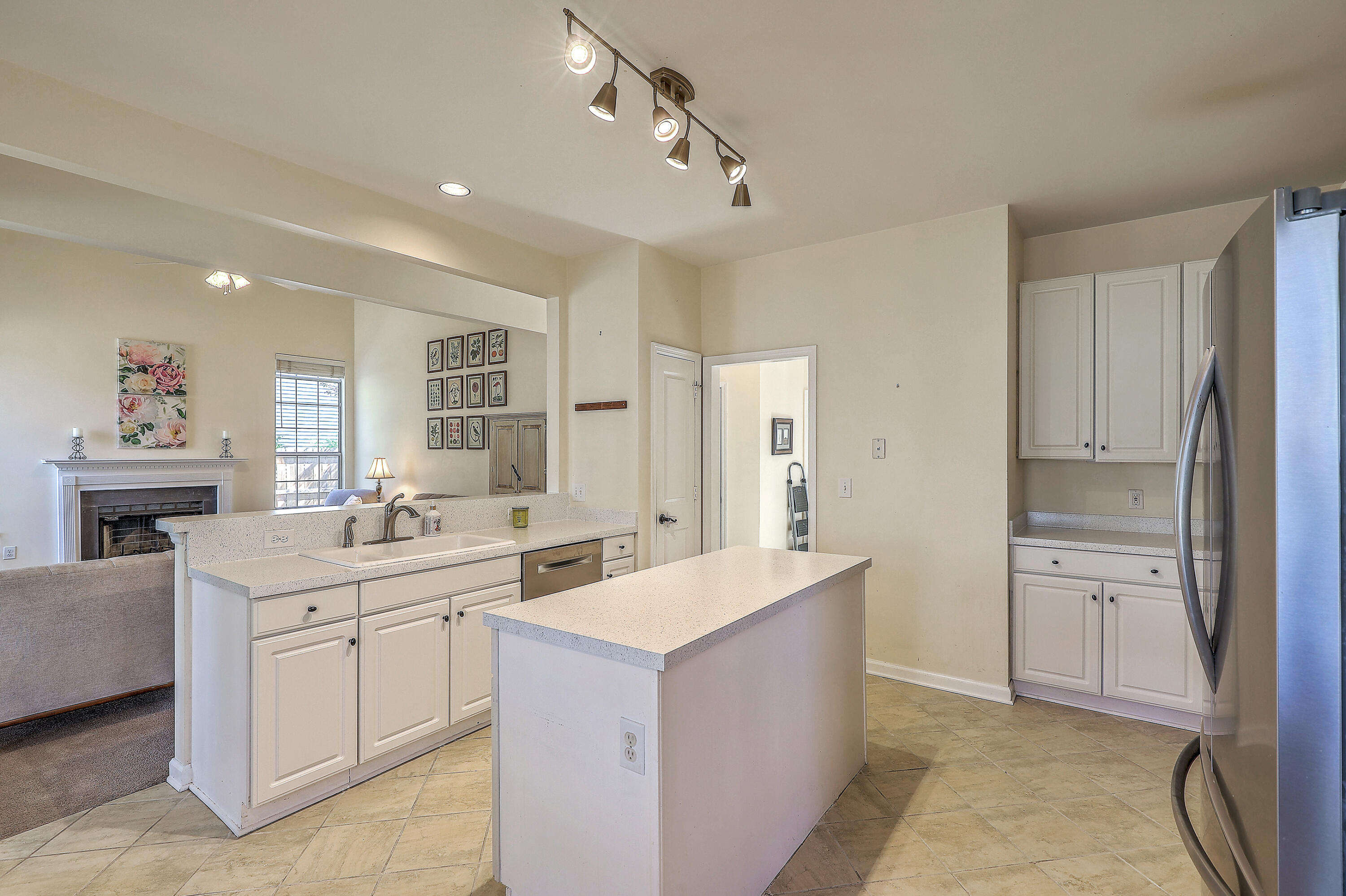 3304 Cedar Creek Court