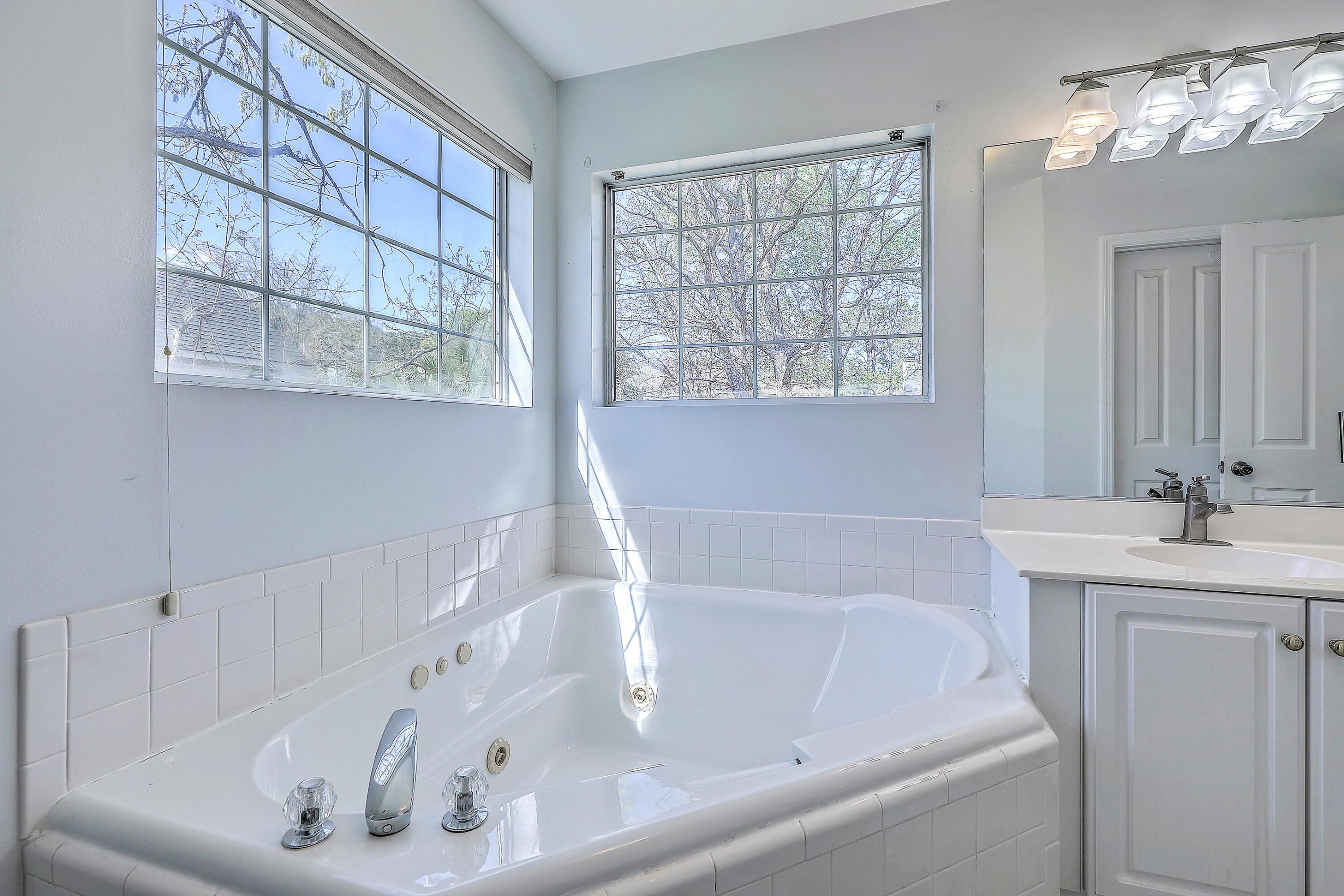 3304 Cedar Creek Court