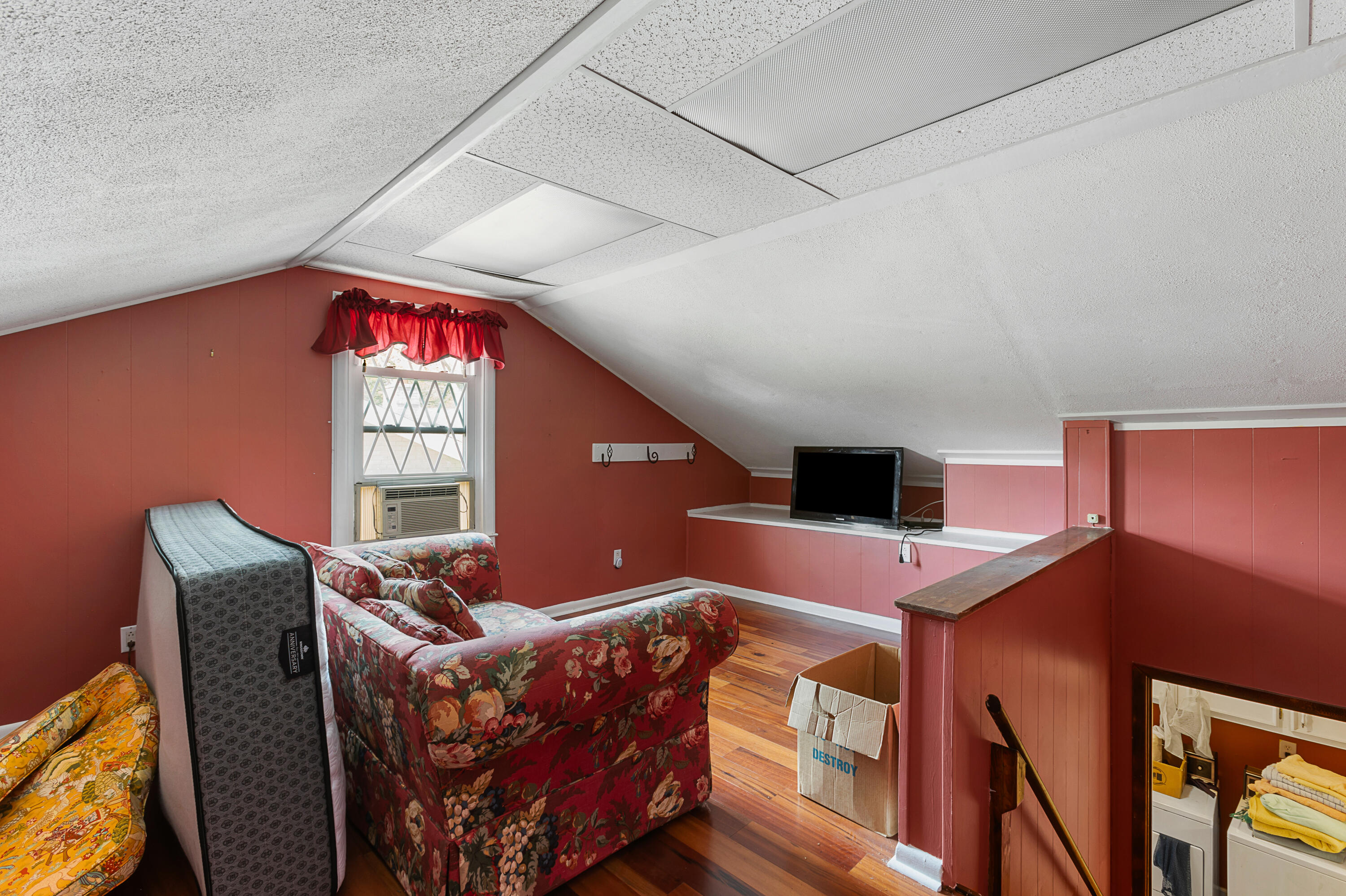1144 Island View Drive