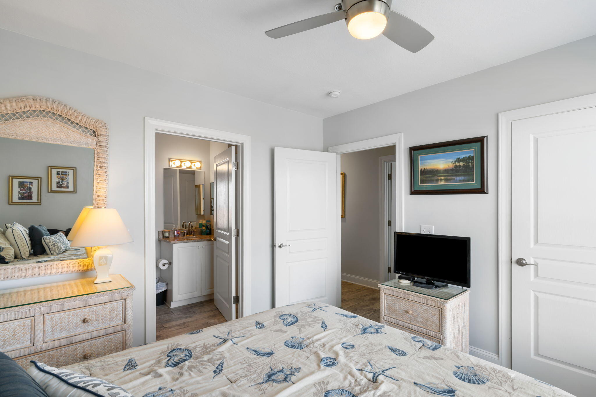 1140 Ocean Boulevard # 201