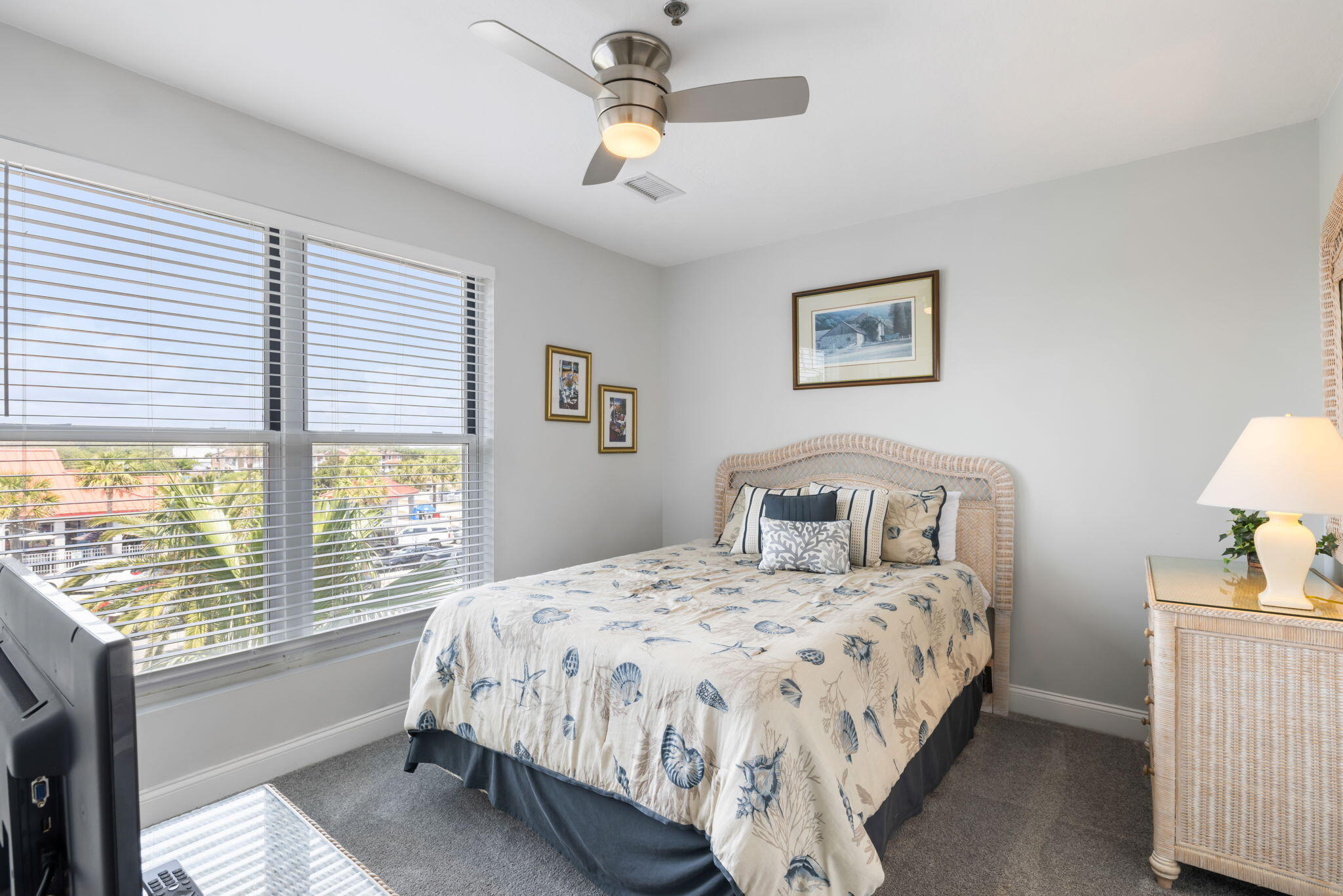 1140 Ocean Boulevard # 201