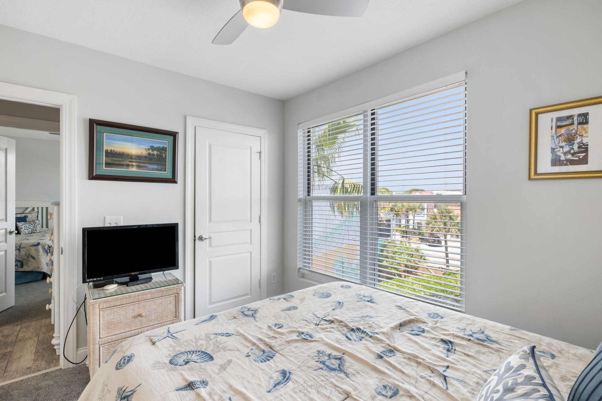 1140 Ocean Boulevard # 201