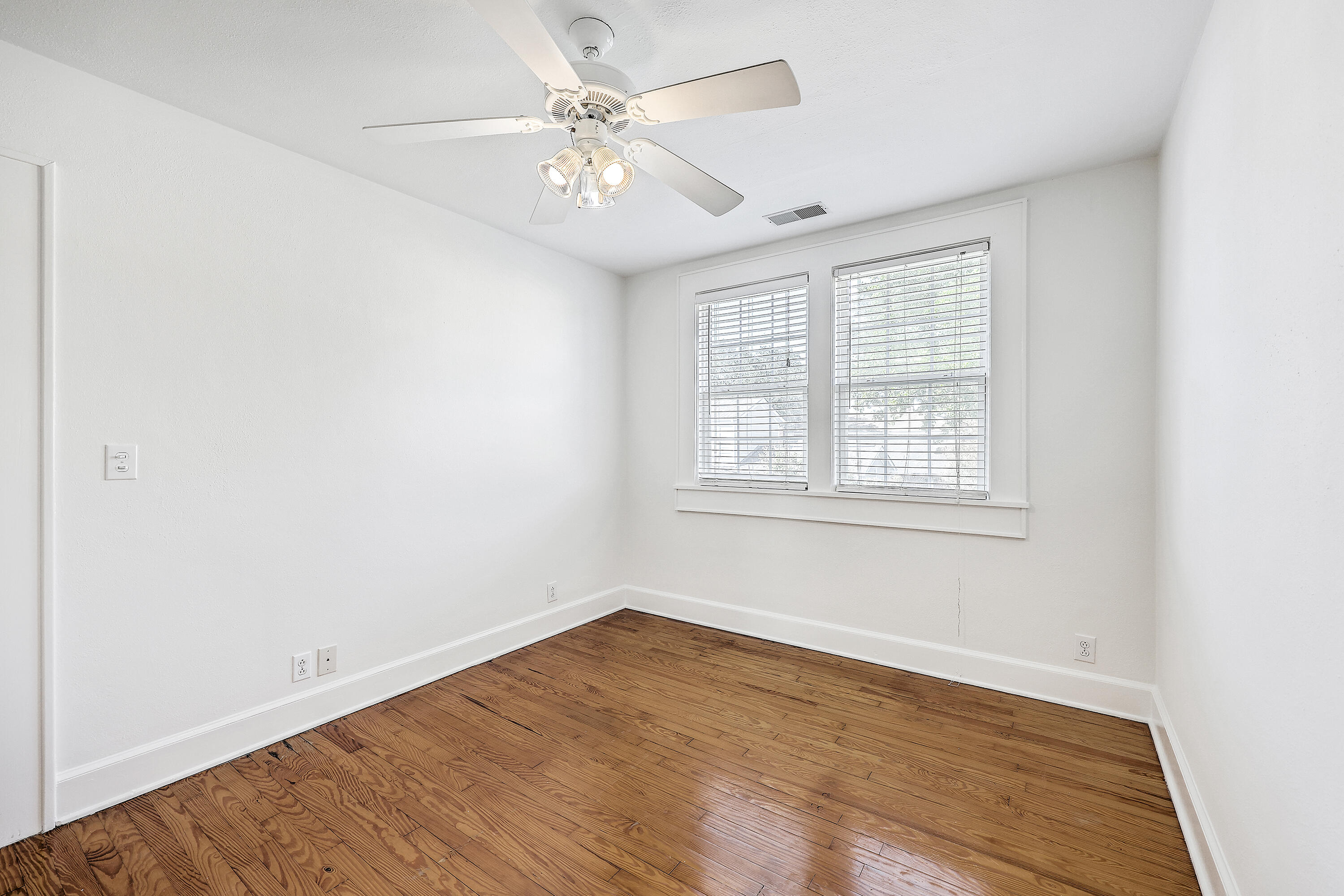 17 8th Avenue # D Unit: 17 D