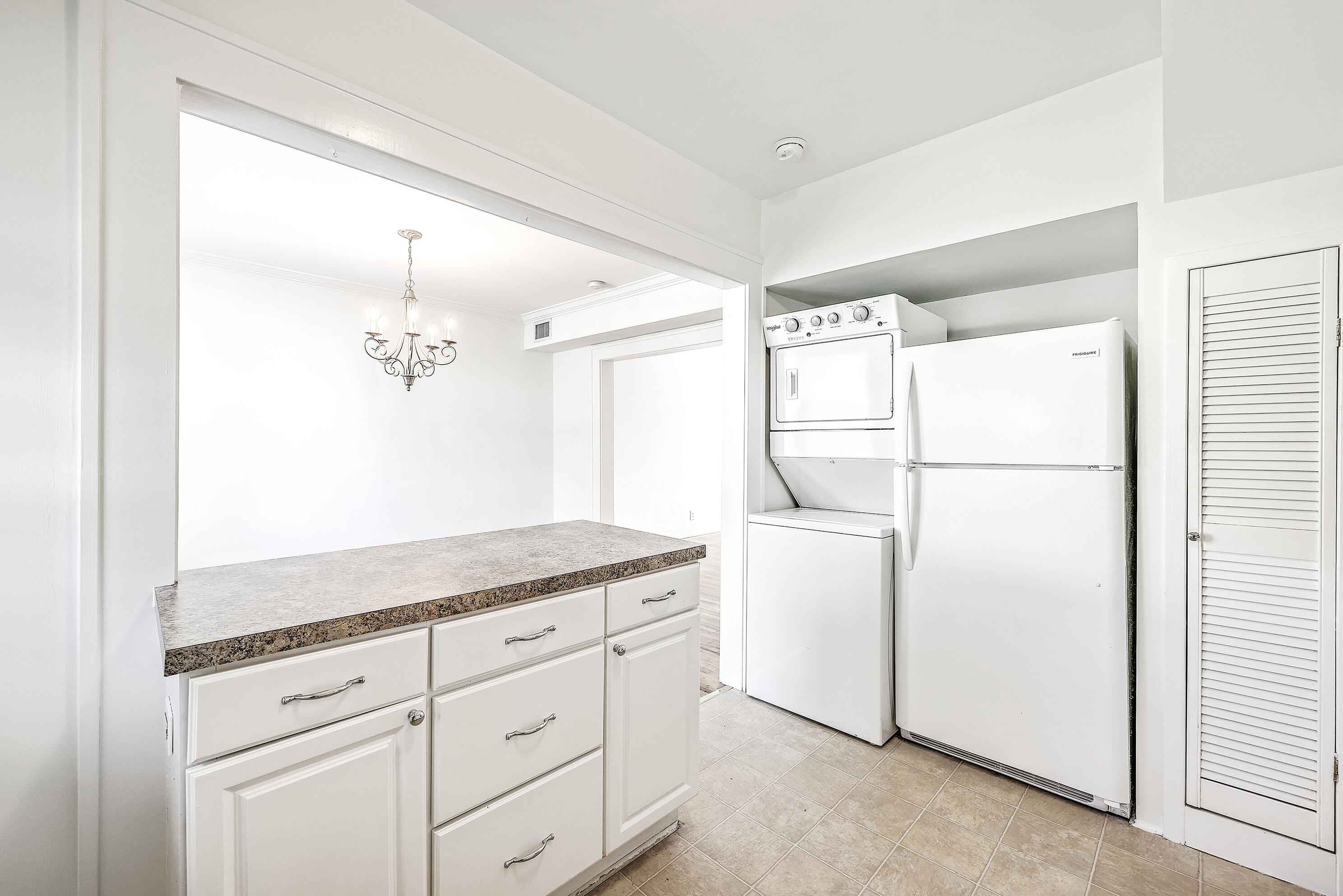 17 8th Avenue # D Unit: 17 D