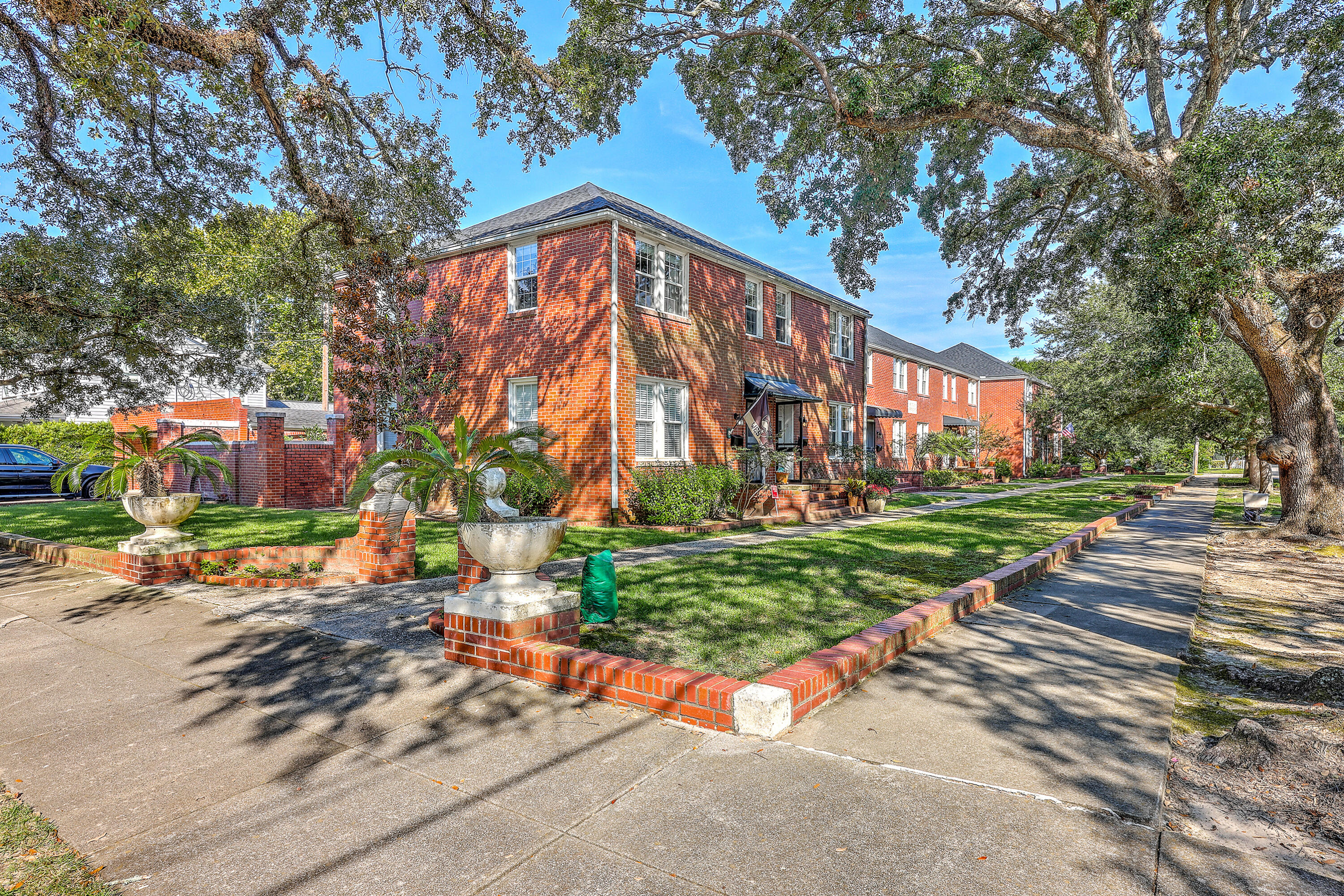 17 8th Avenue # D Unit: 17 D