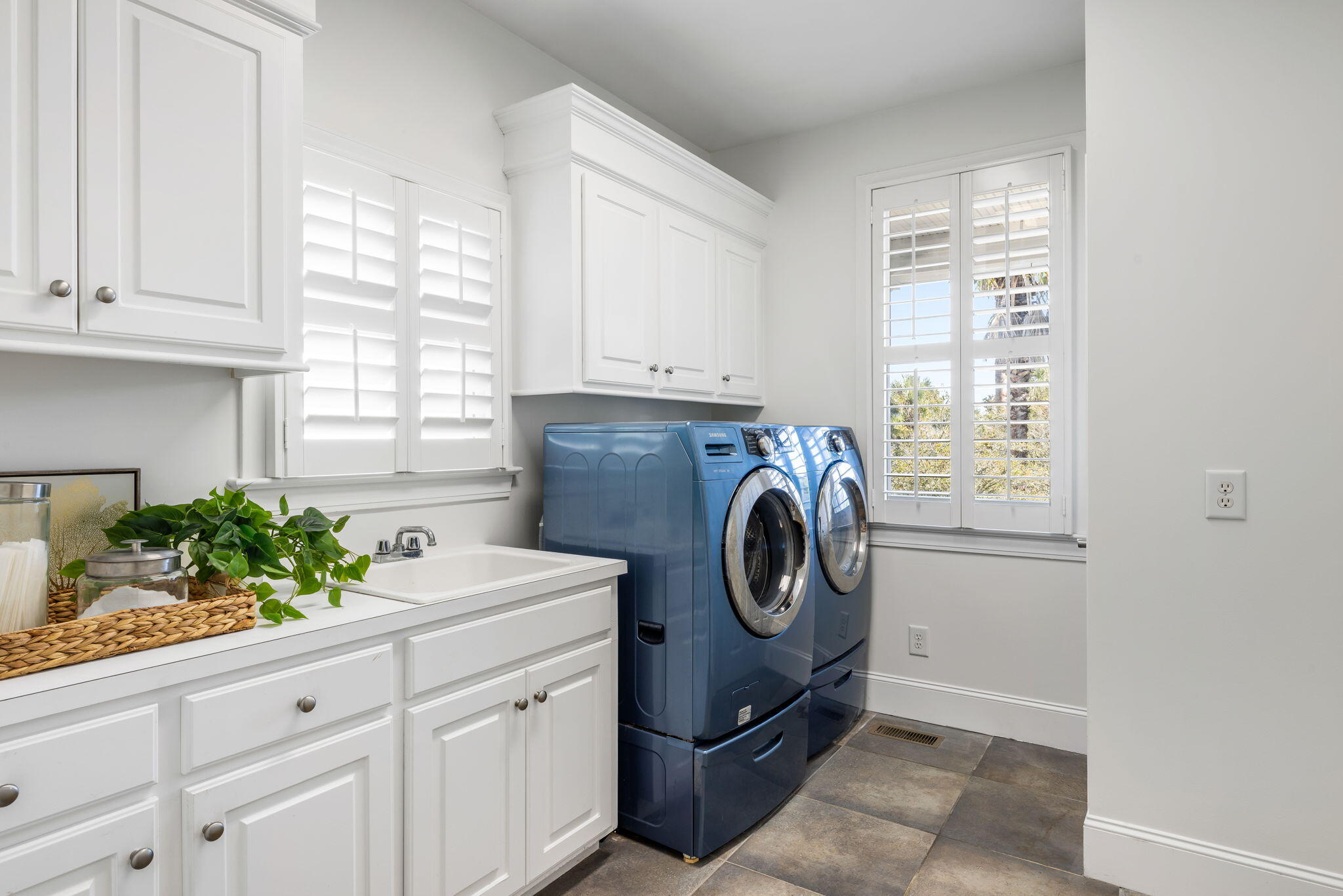 7 Seahorse Court, Isle of Palms