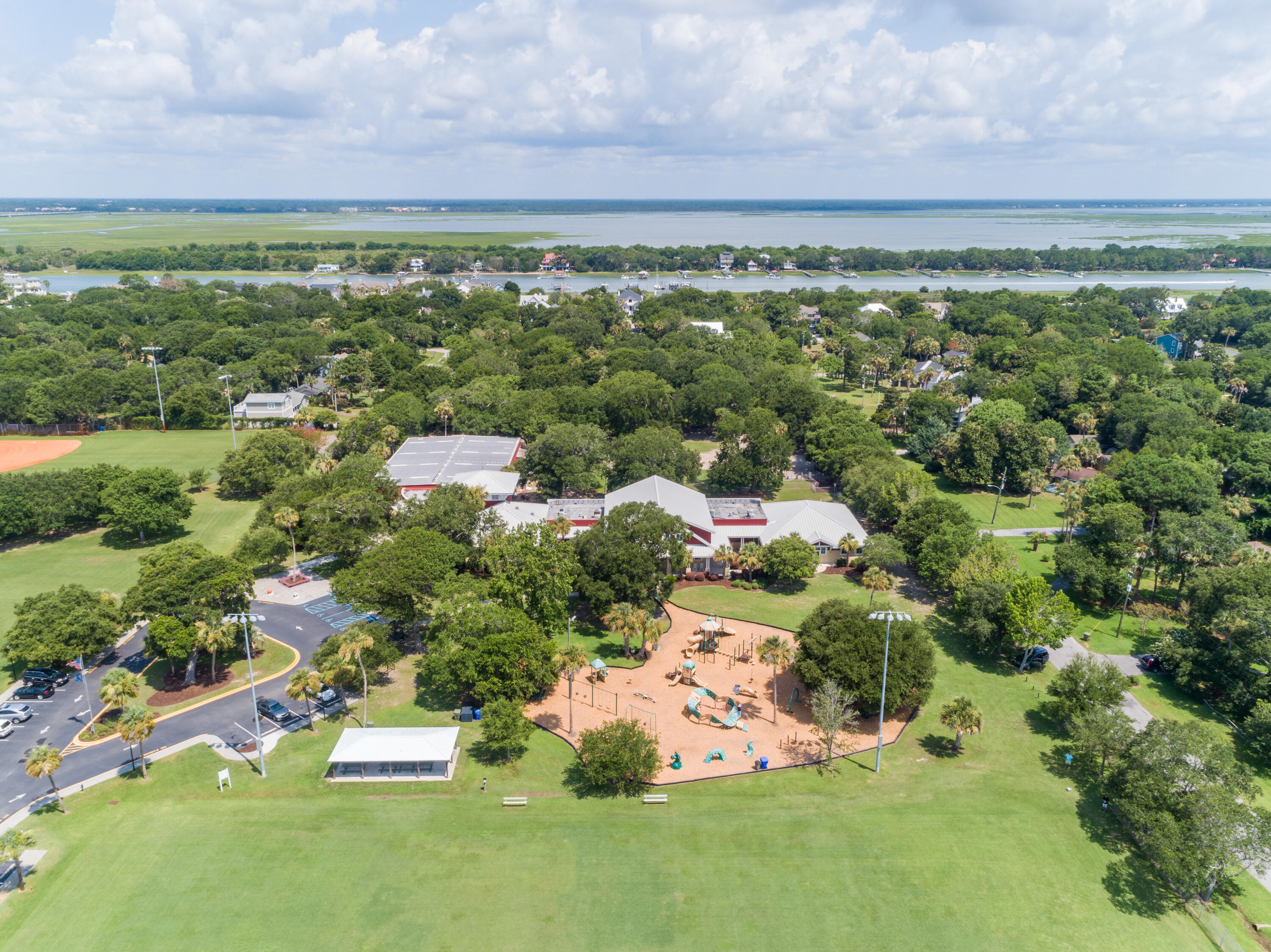 7 Seahorse Court, Isle of Palms