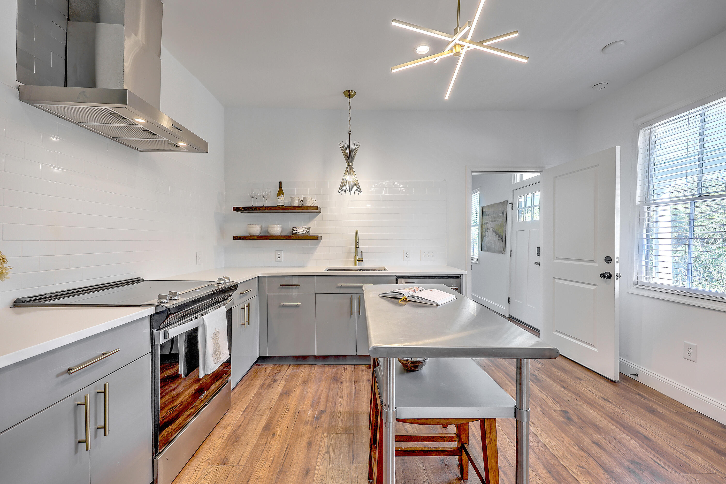 19 America Street # B Unit: A And B