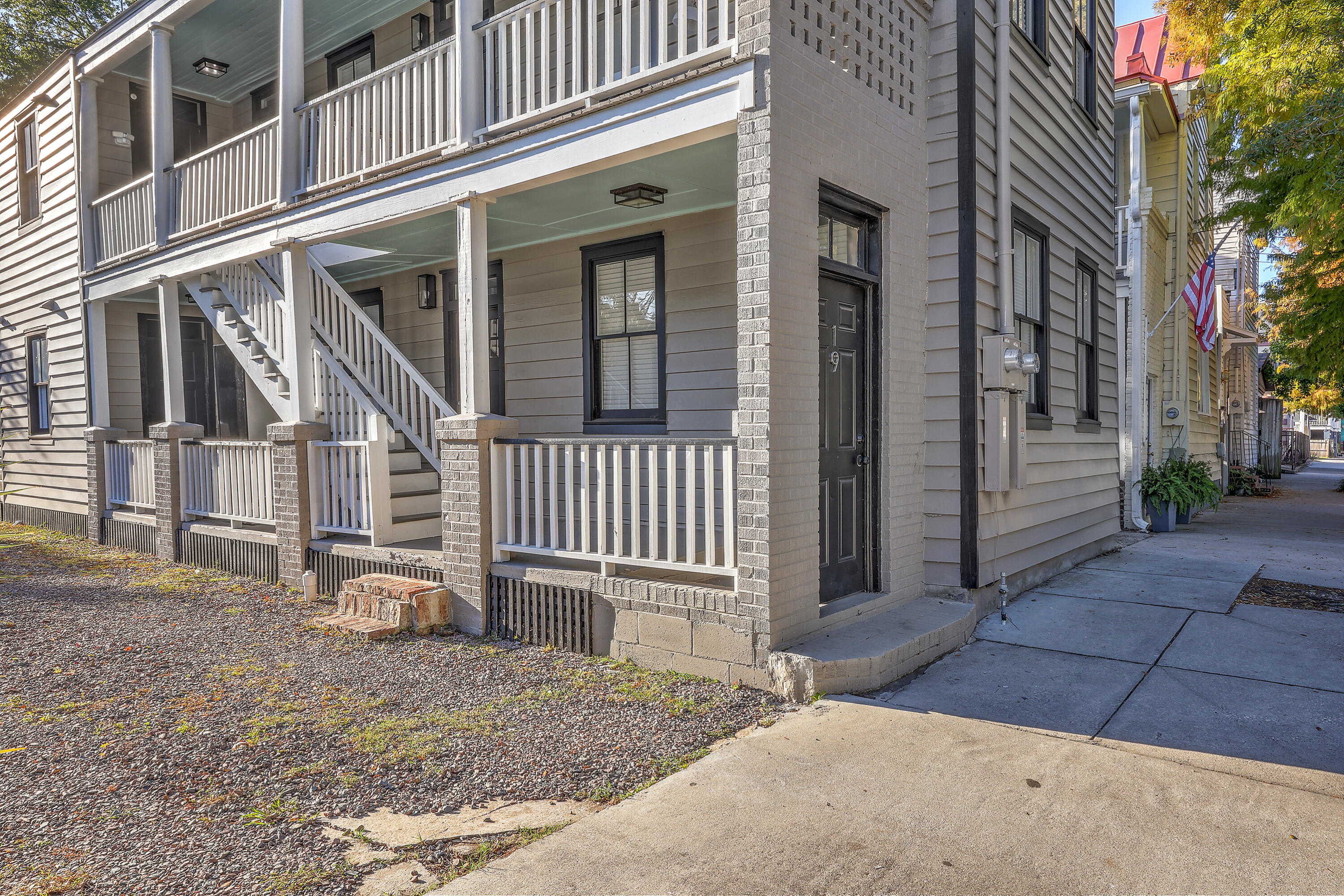 19 America Street # B Unit: A And B