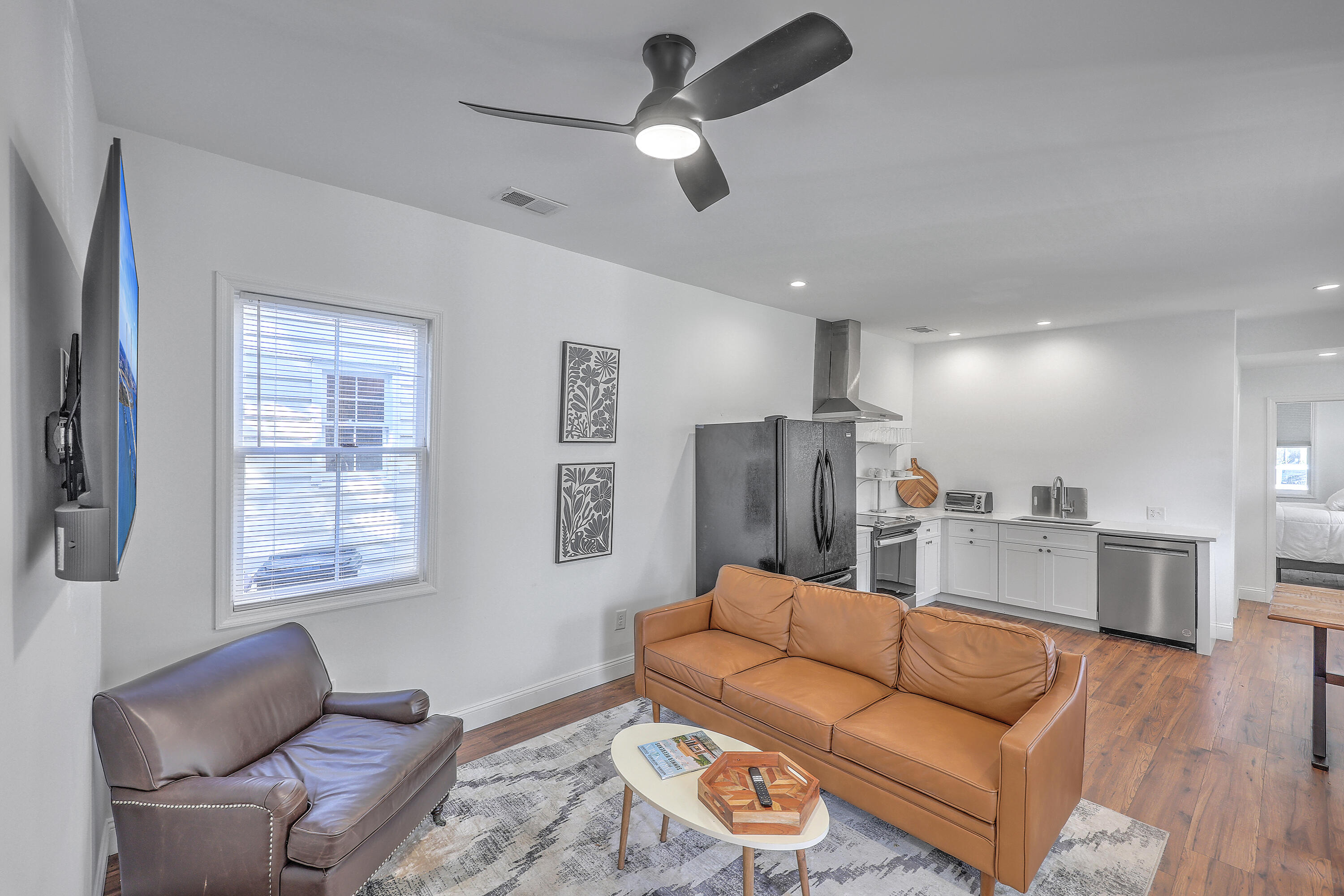 19 America Street # B Unit: A And B