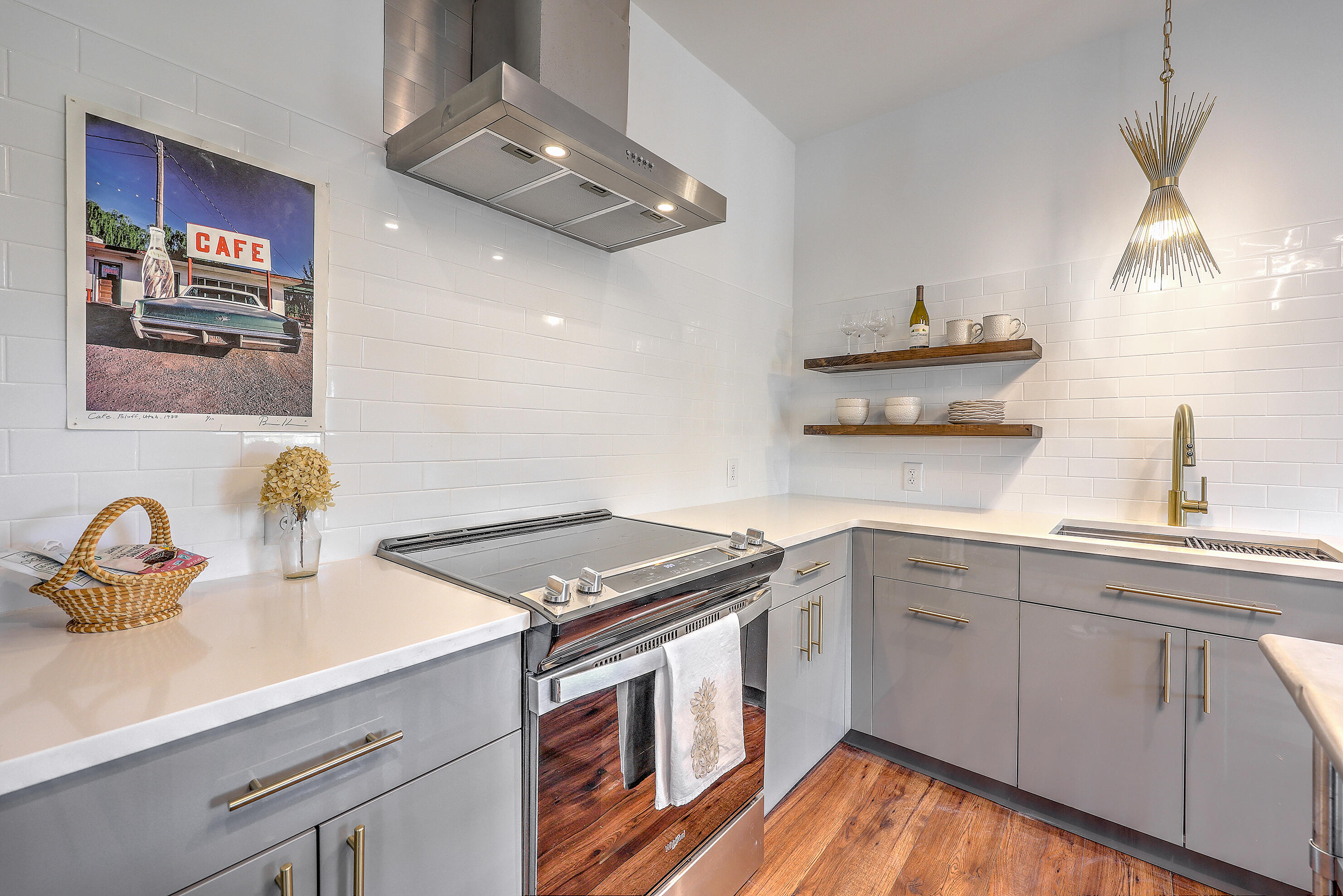 19 America Street # B Unit: A And B