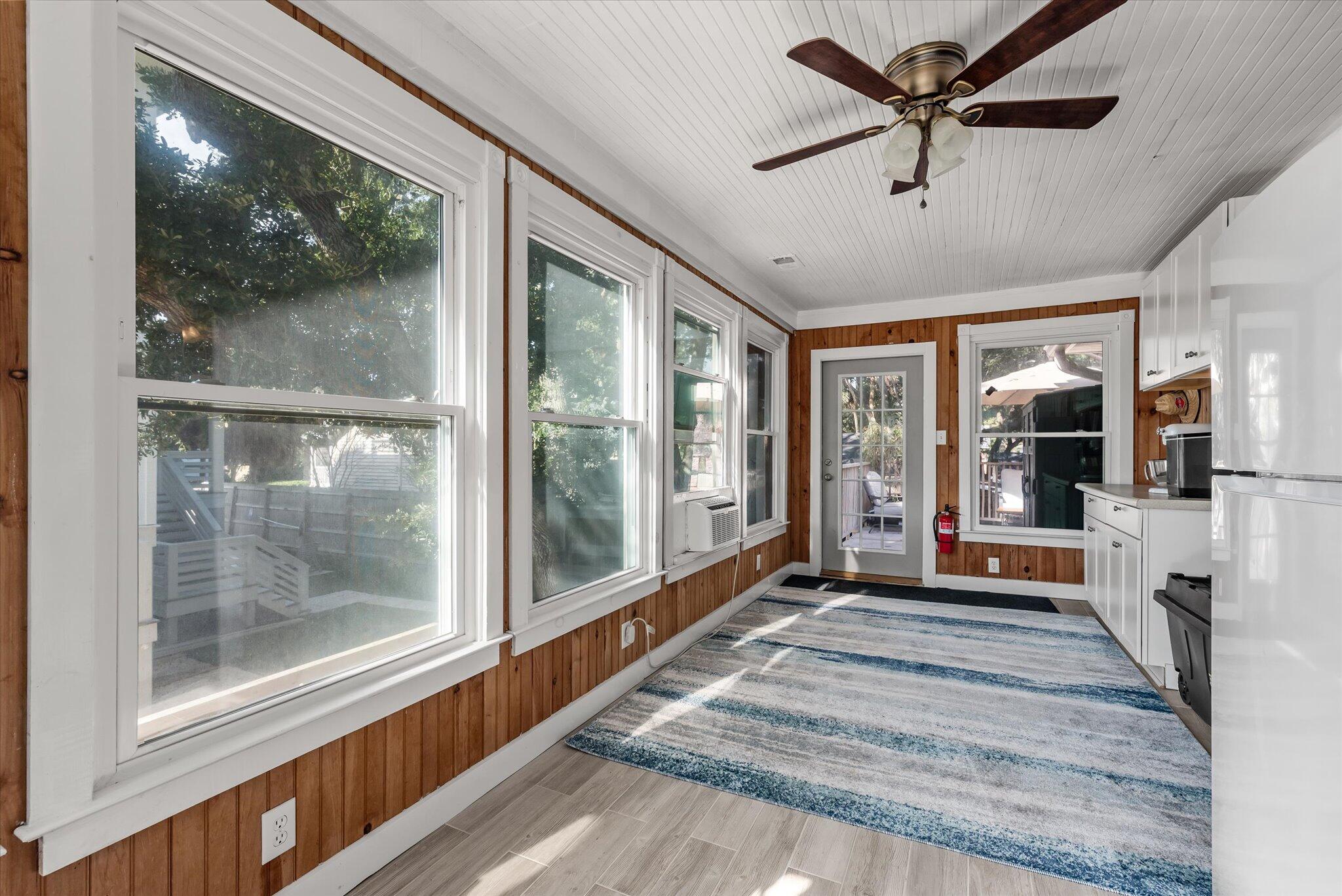 2403 Cameron Boulevard