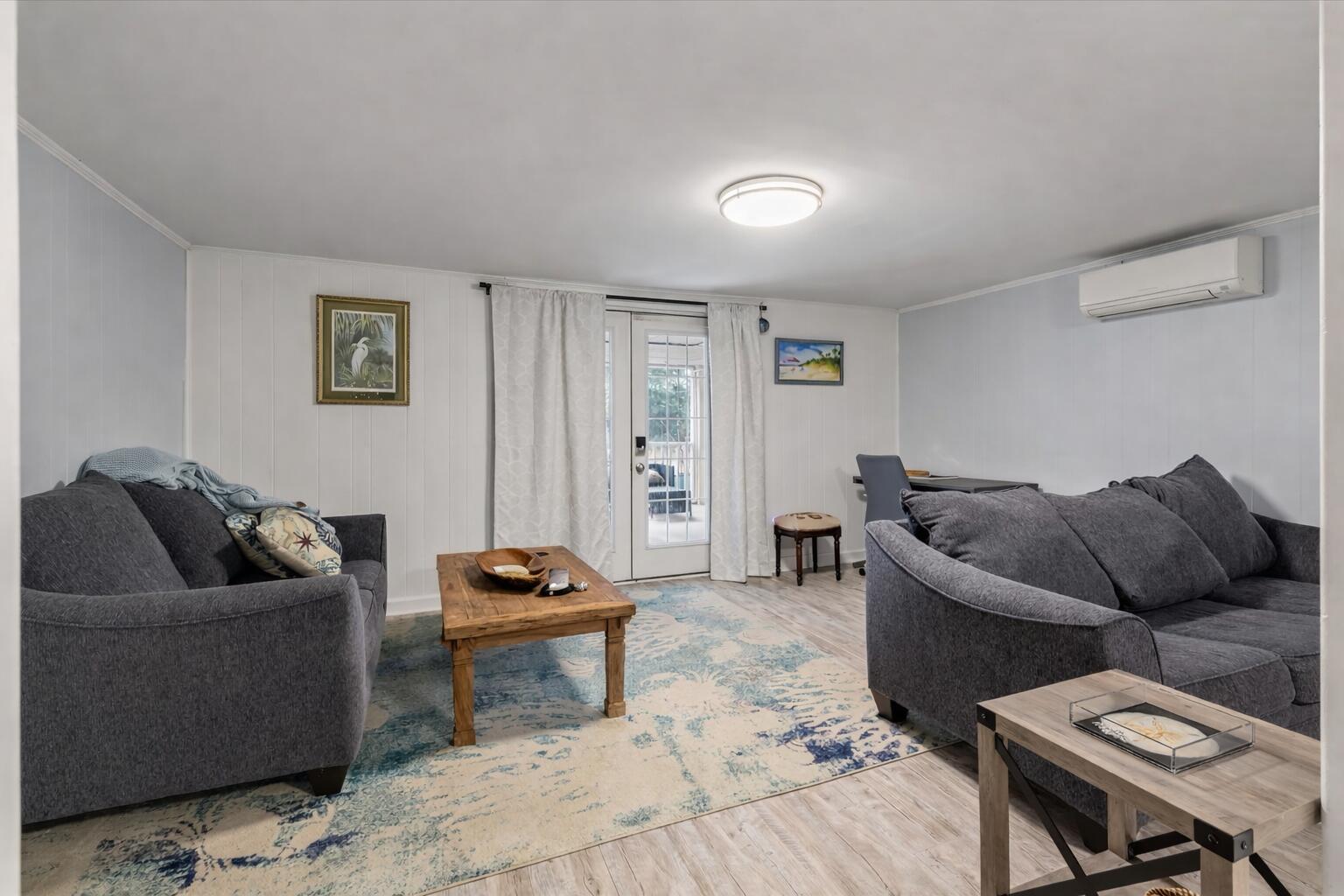 2403 Cameron Boulevard