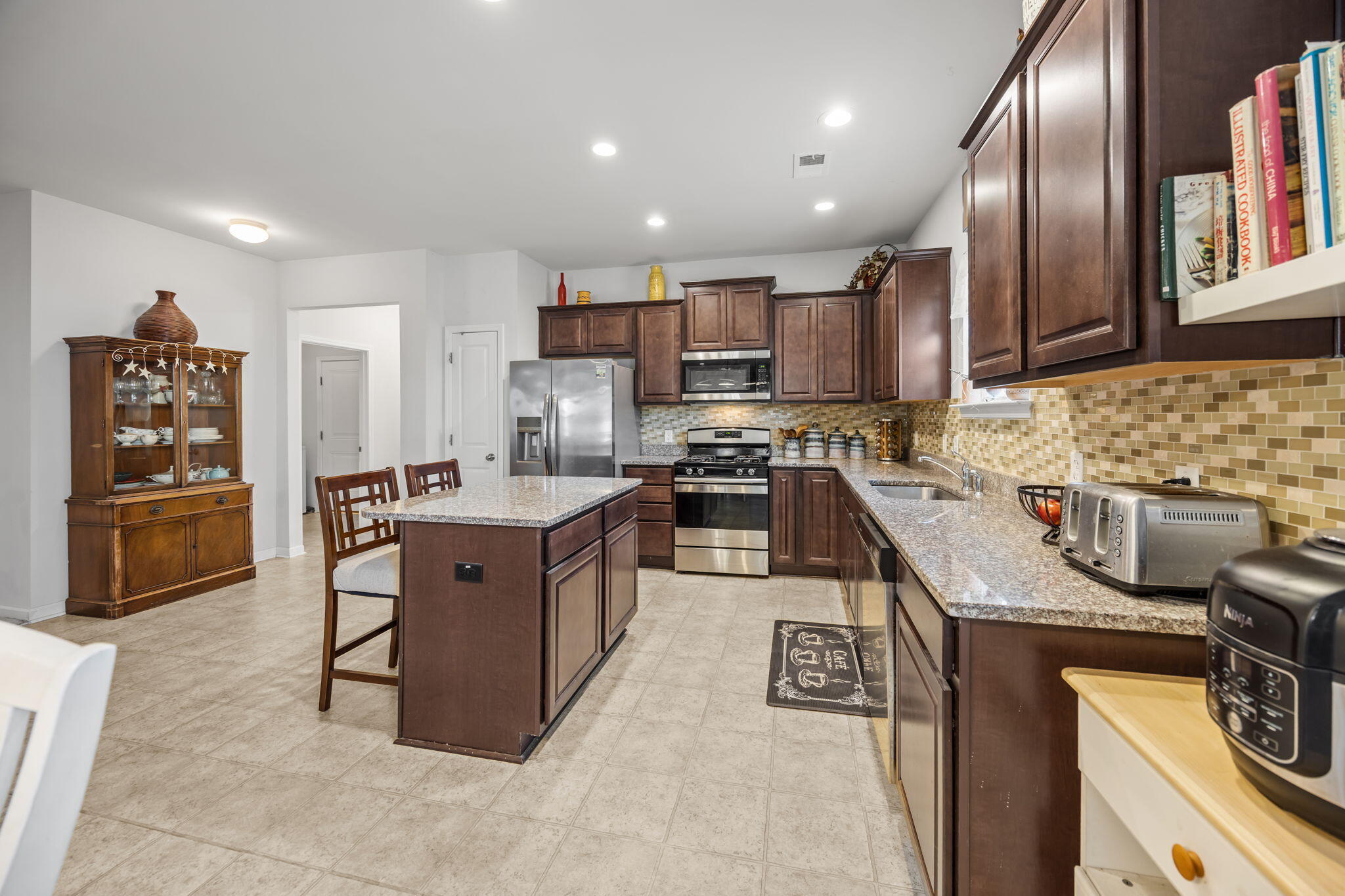 3050 Vincent Astor Drive