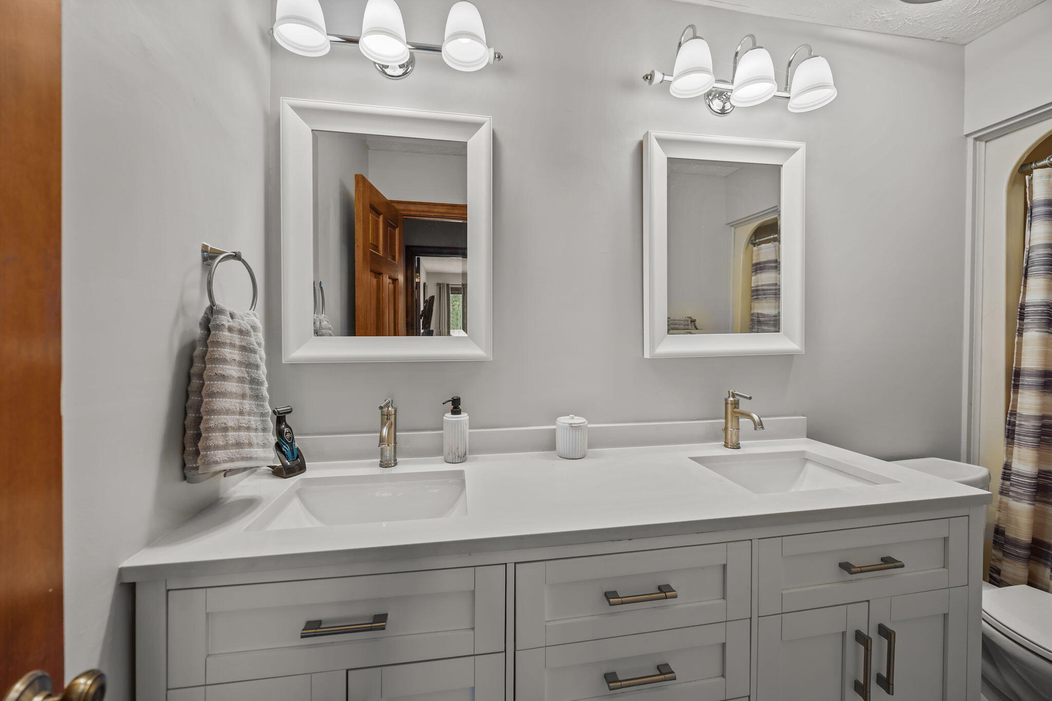 1715 Greystone Boulevard # 25