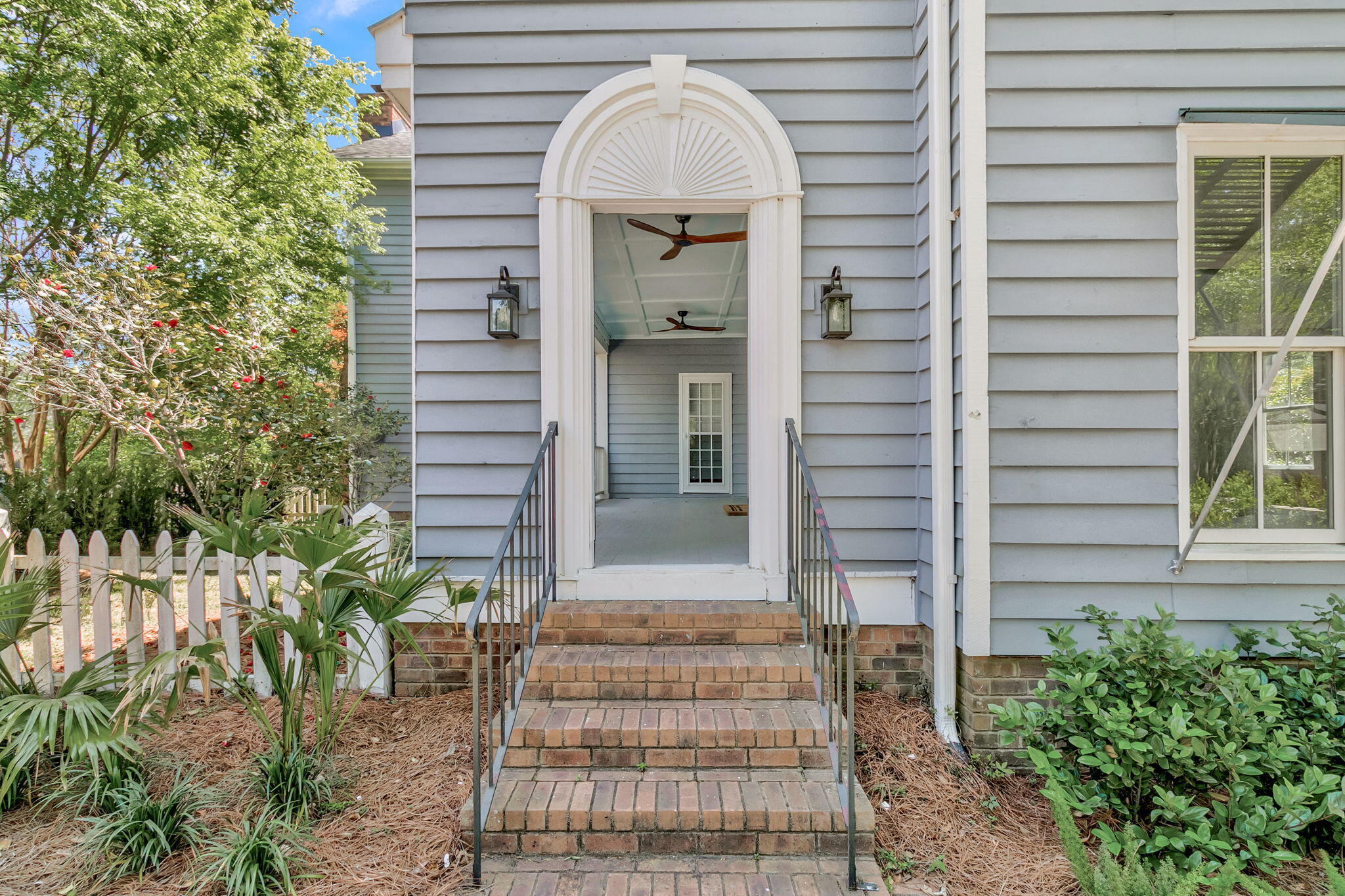 594 Heron Pointe Boulevard