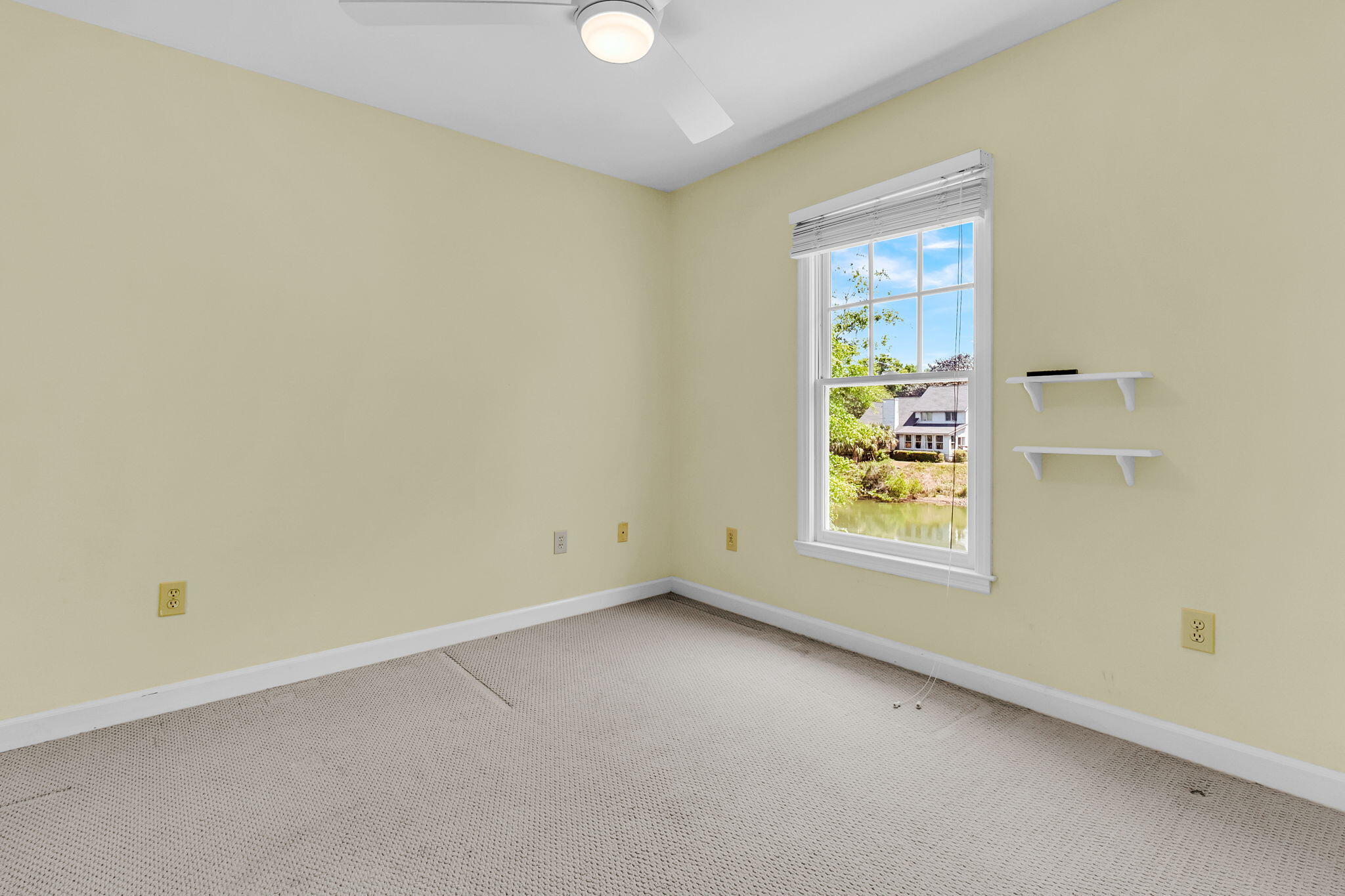 594 Heron Pointe Boulevard