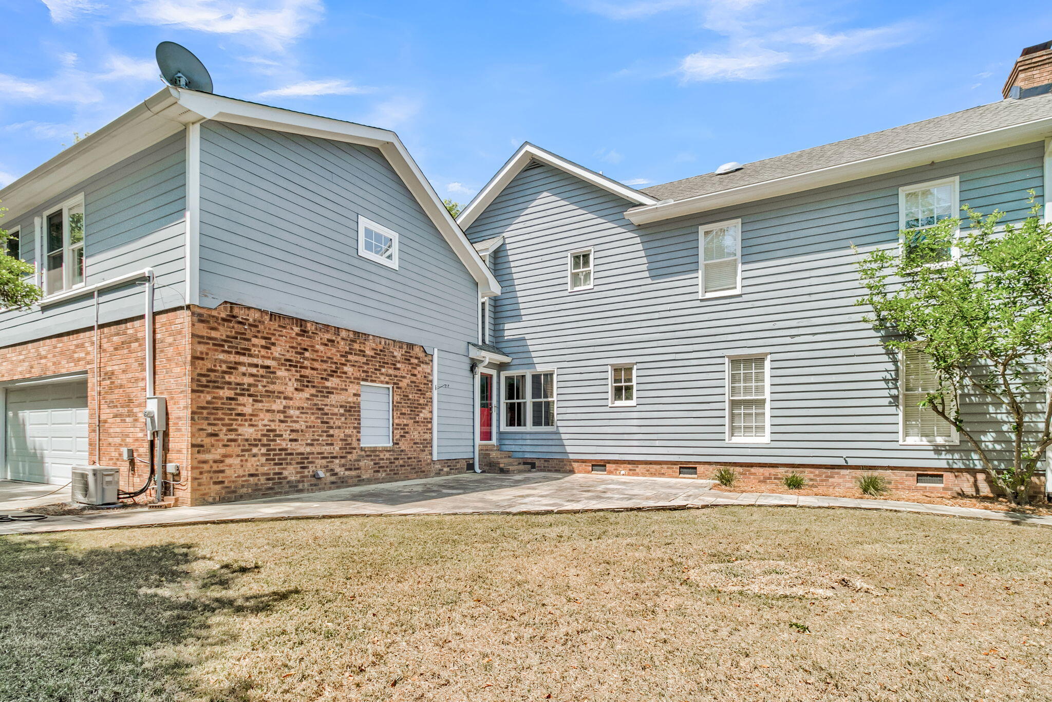 594 Heron Pointe Boulevard