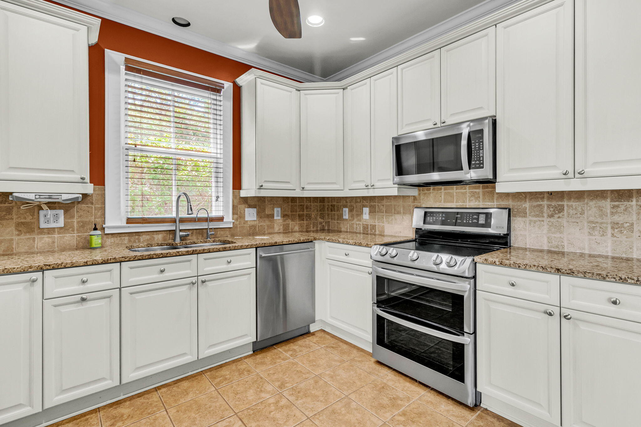 594 Heron Pointe Boulevard