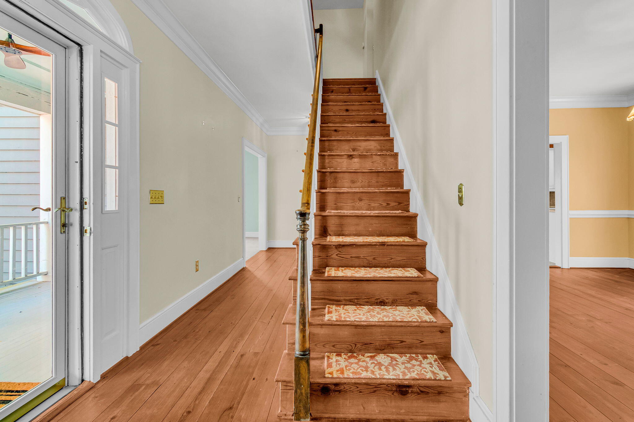 594 Heron Pointe Boulevard