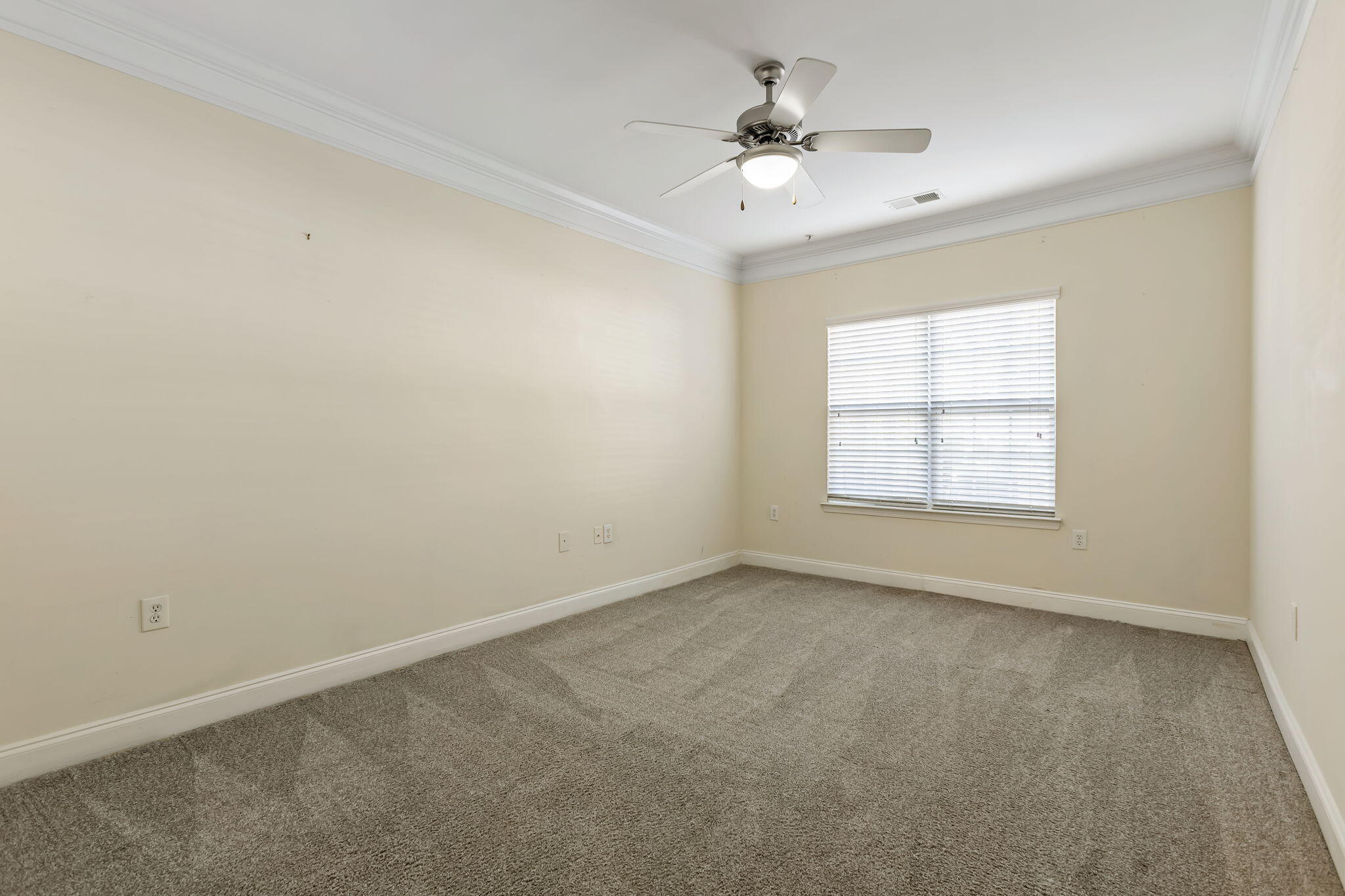 1301 Basildon Road