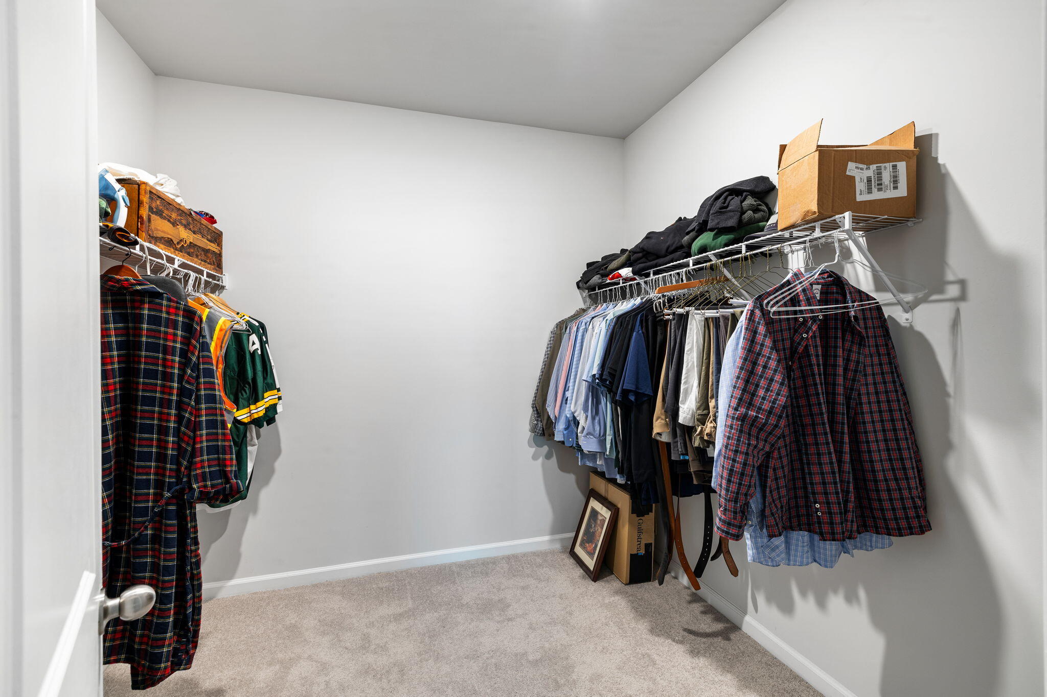 732 Meadowbrook Lane
