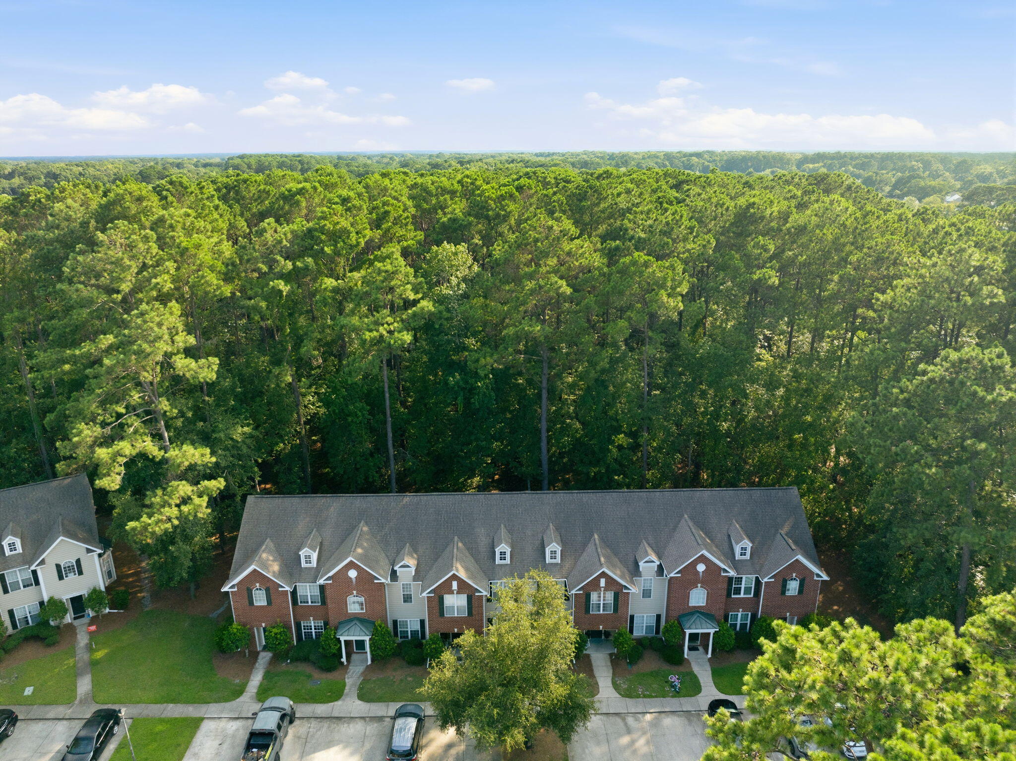 1733 Wyngate Circle