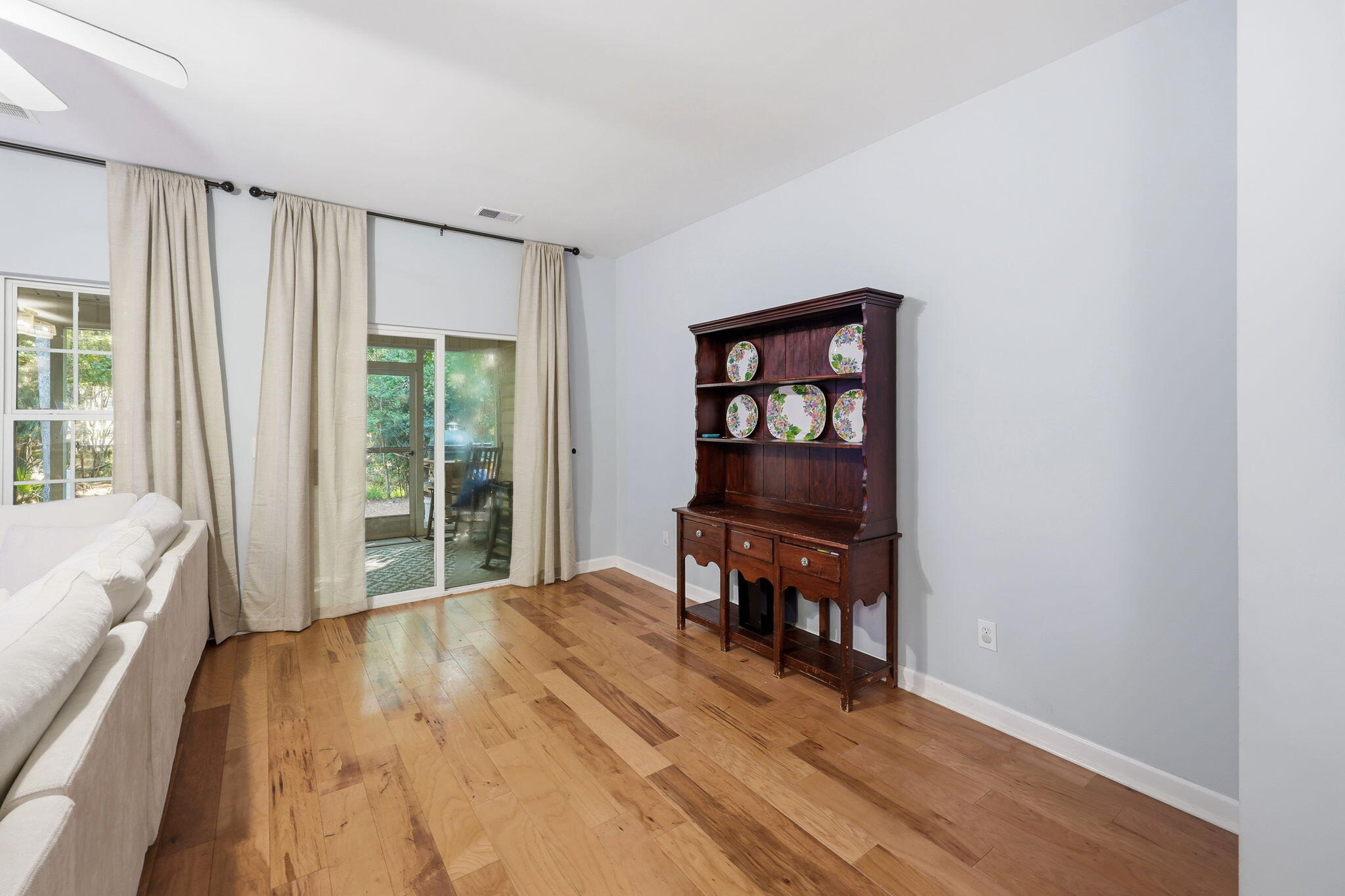 1733 Wyngate Circle