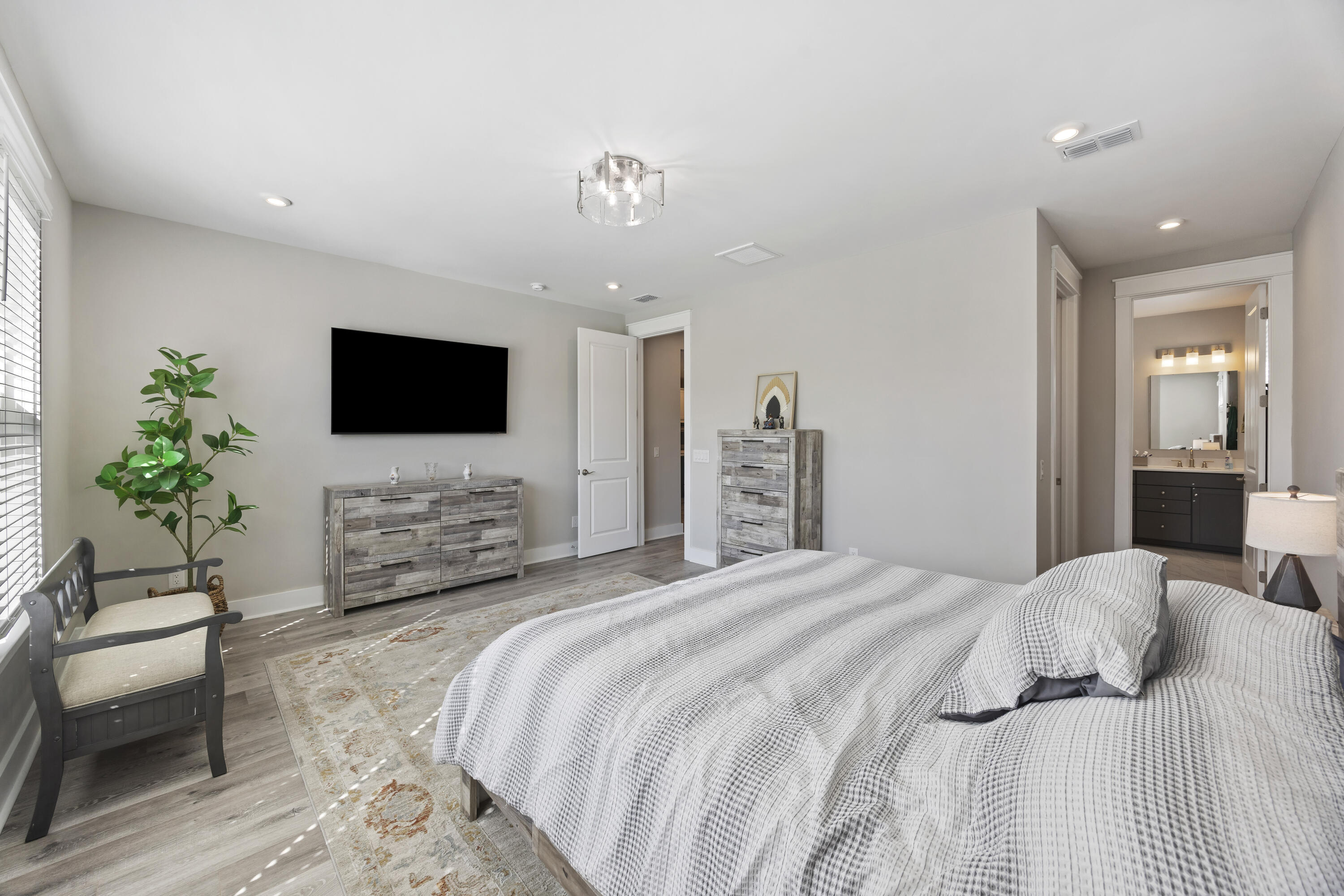 119 Leeward Landing