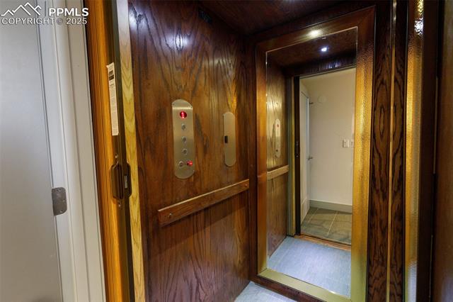 162 Crystal Valley Road