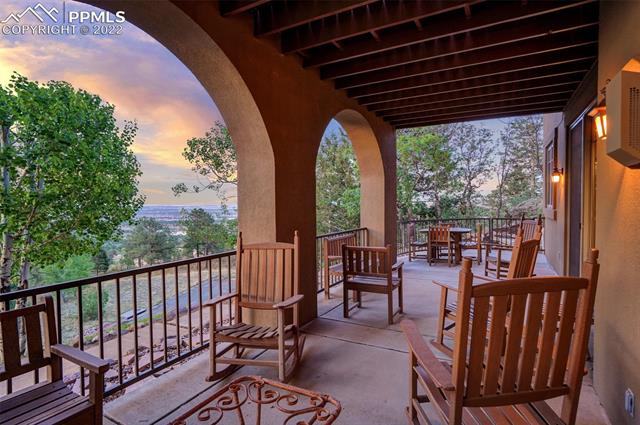 948 Manor Gate Point