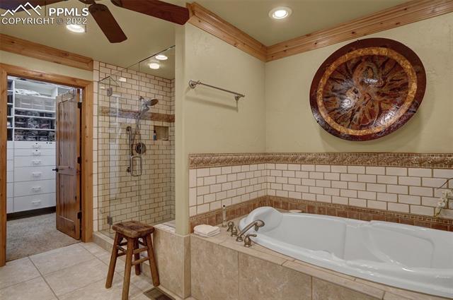 948 Manor Gate Point