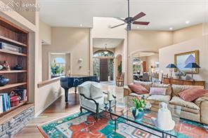 444 Darlington Way