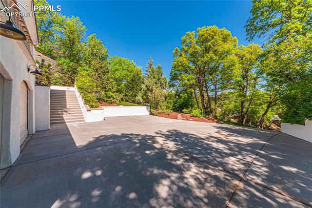 727 S Bear Paw Lane