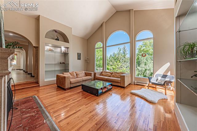 727 S Bear Paw Lane
