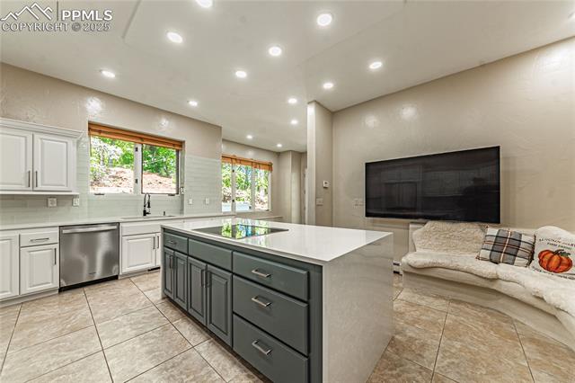 727 S Bear Paw Lane