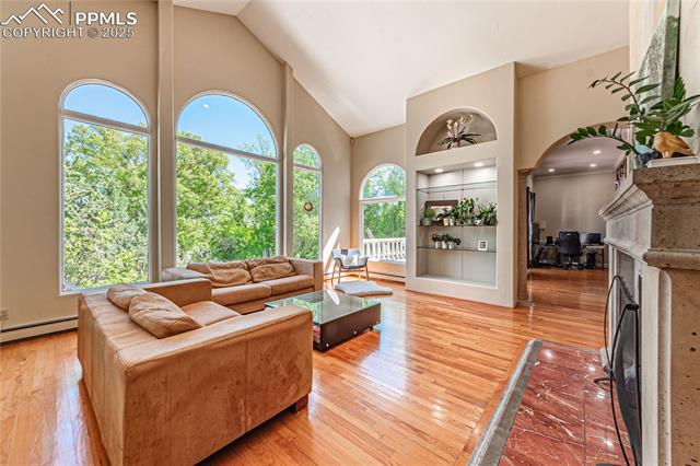727 S Bear Paw Lane