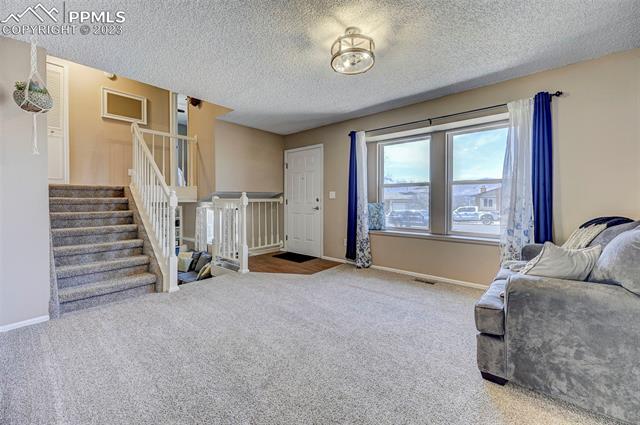 1918 W Flintlock Terrace