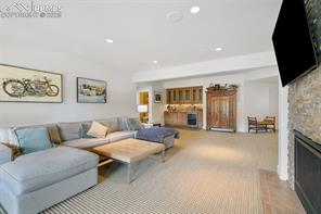 1735 Brantfeather Grove