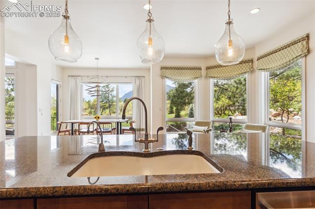 1735 Brantfeather Grove