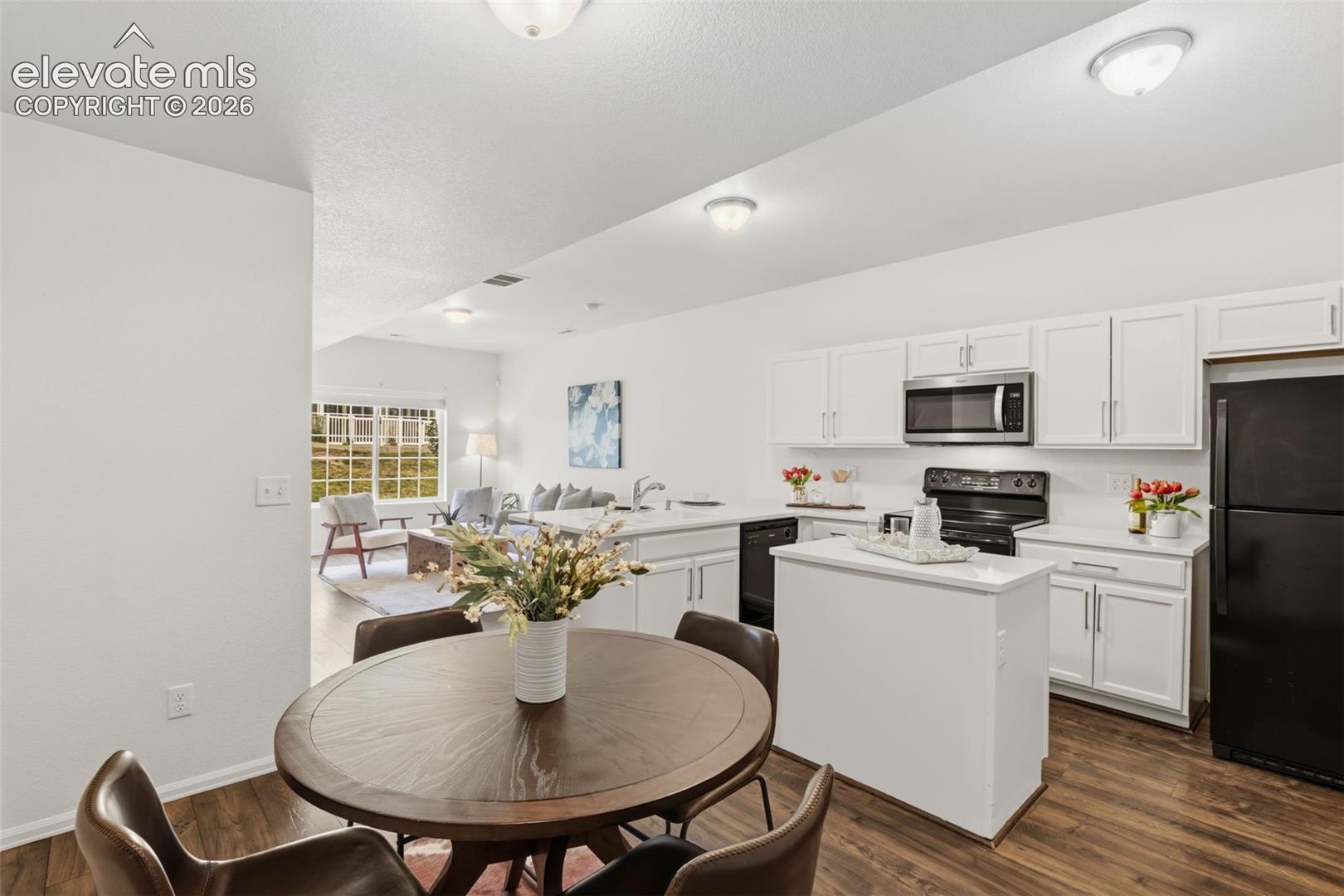 2163 St Claire Park Alley